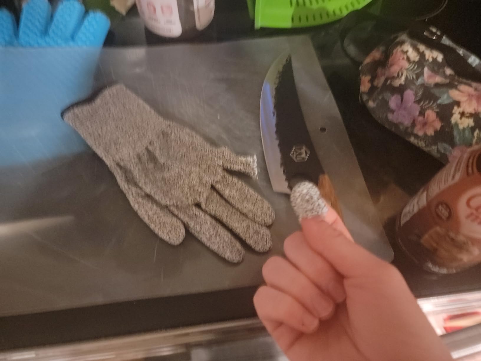 4-in-1 Kitchen Knife Accessories: 3-Stage Knife Sharpener Helps Repair, Restore, Polish Blades and Cut-Resistant Glove (Black) customer photo 2