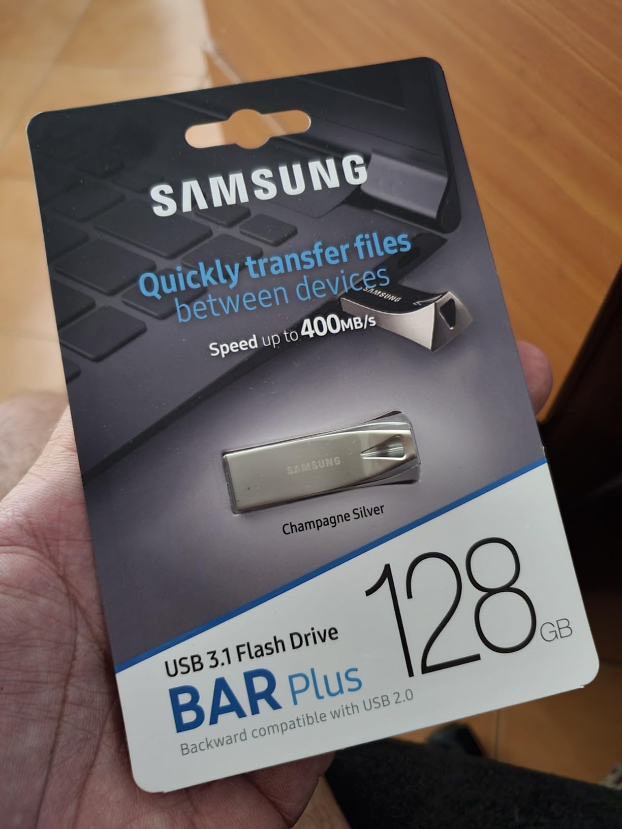 SAMSUNG BAR Plus 3.1 USB Flash Drive, 128GB, 400MB/s, Rugged Metal Casing, Storage Expansion for Photos, Videos, Music, Files, MUF-128BE4/AM, Titan Grey customer photo 2