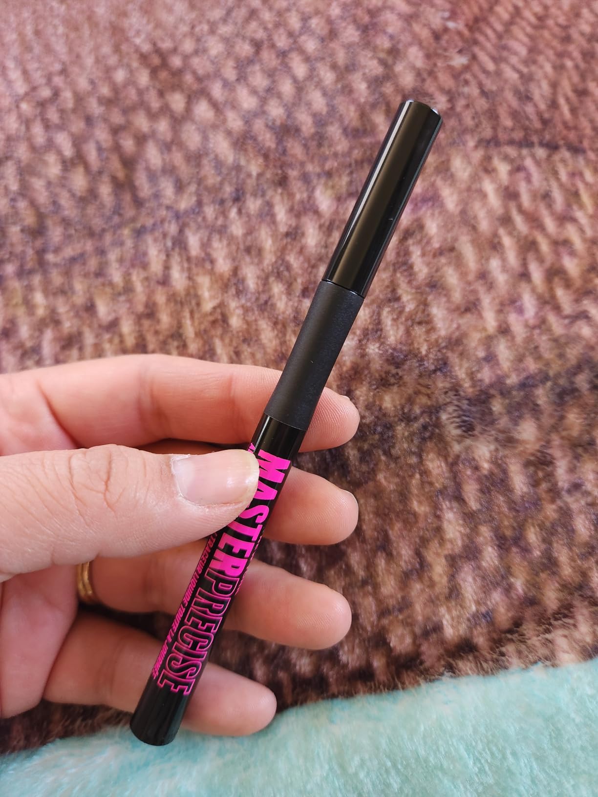 Maybelline Eyestudio Master Precise All Day Waterproof Liquid Eyeliner Makeup, Black, 1 Count (Packaging May Vary) customer photo 2