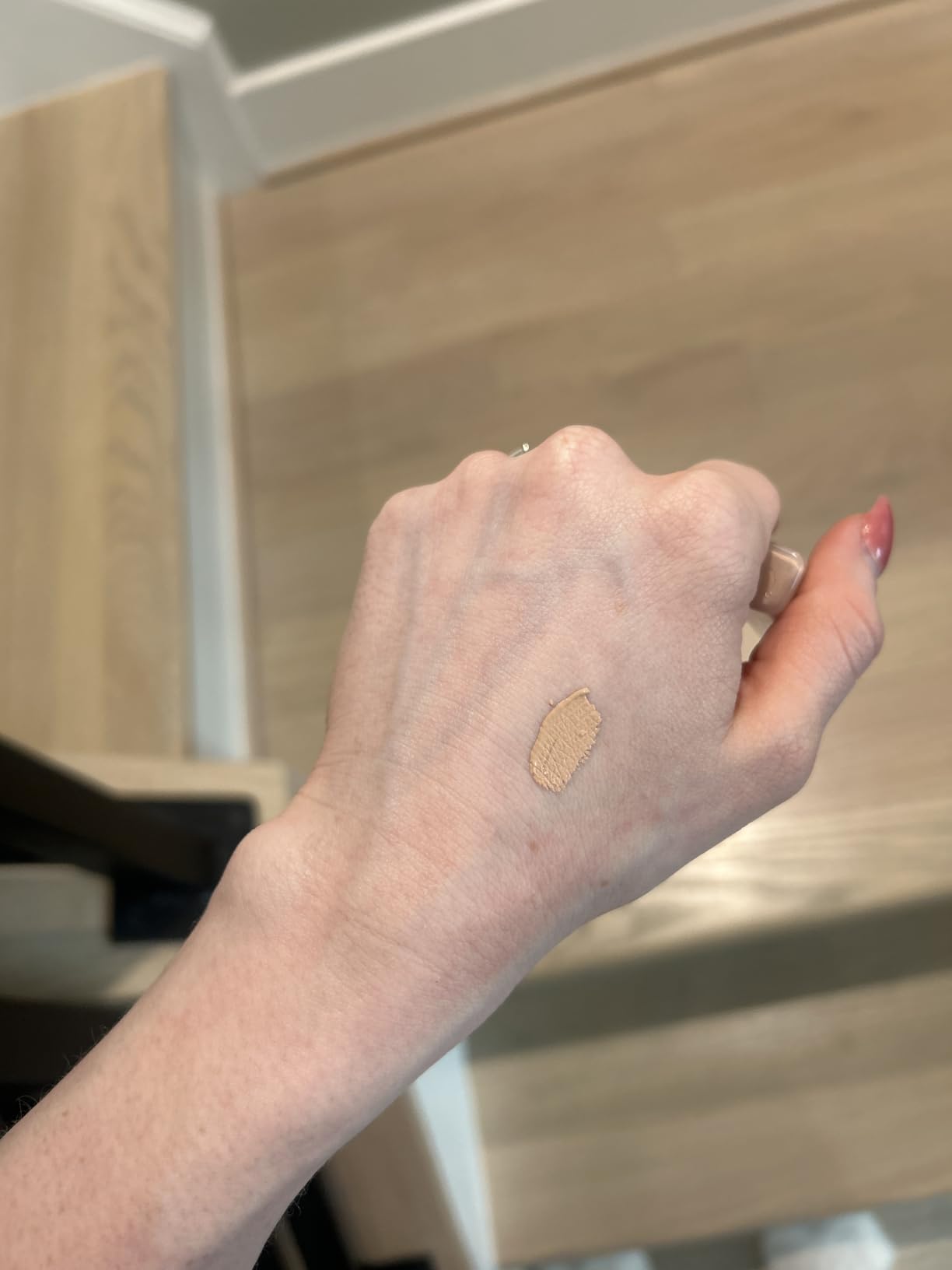 Maybelline New York Fit Me Liquid Concealer Makeup, Natural Coverage, Lightweight, Conceals, Covers Oil-Free, Ivory, 1 Count (Packaging May Vary) customer photo 2