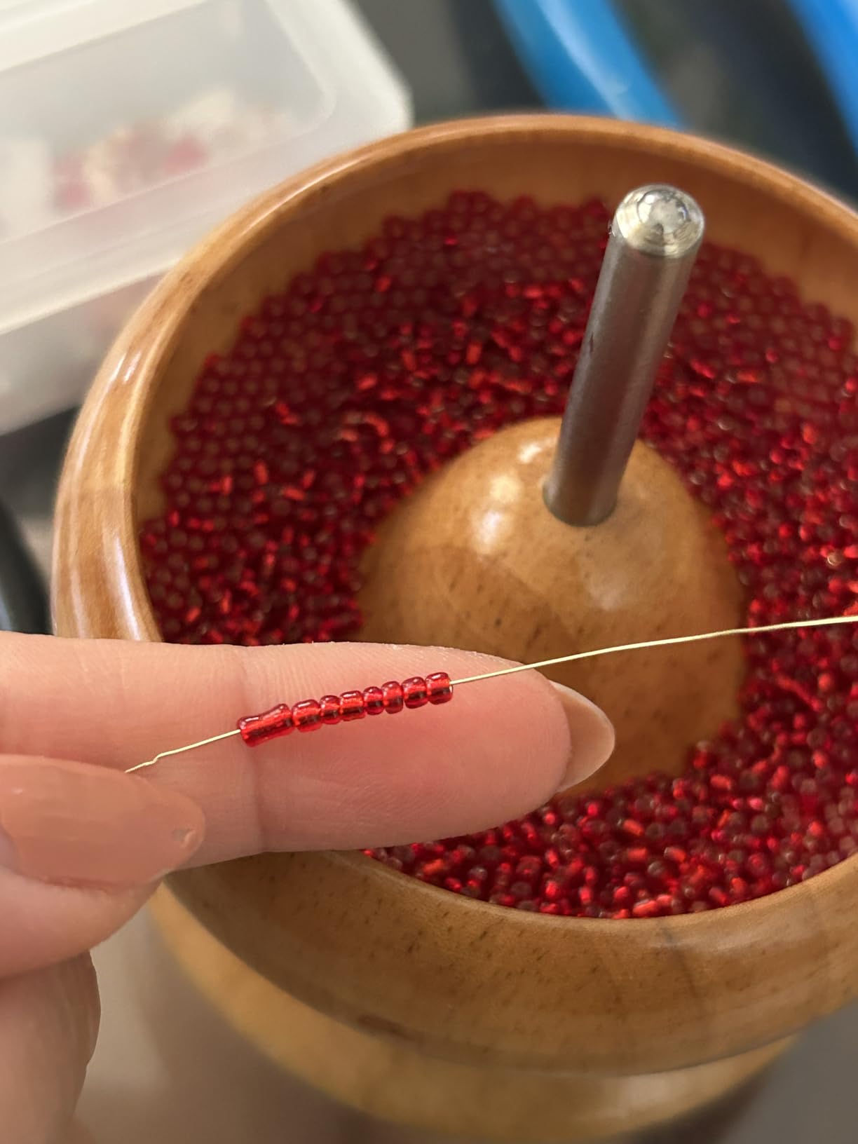 11/0 Glass Seed Beads 1 Hank 3 Meters (12 String Hanks,Total 12 Colors) Glass Silver Lined customer photo 1