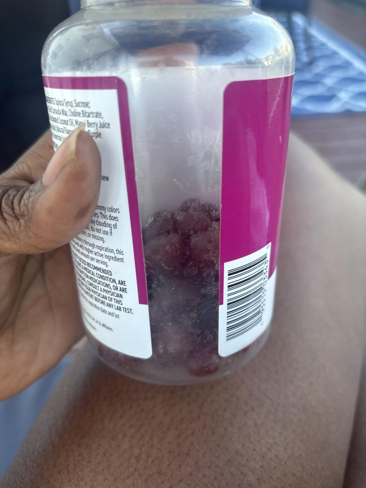 Amazon Basics Adult Multivitamin Gummies, Mixed Berry & Cherry Flavors, 150 Count, 75-Day Supply, Pack of 1 (Previously Solimo) customer photo 2