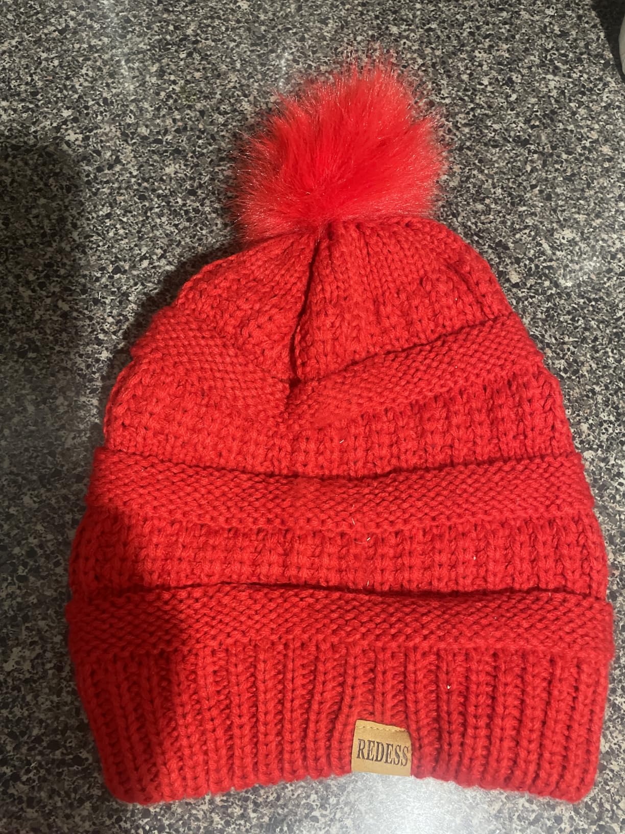 REDESS Women Winter Pom Pom Beanie Hat with Warm Fleece Lined customer photo 1