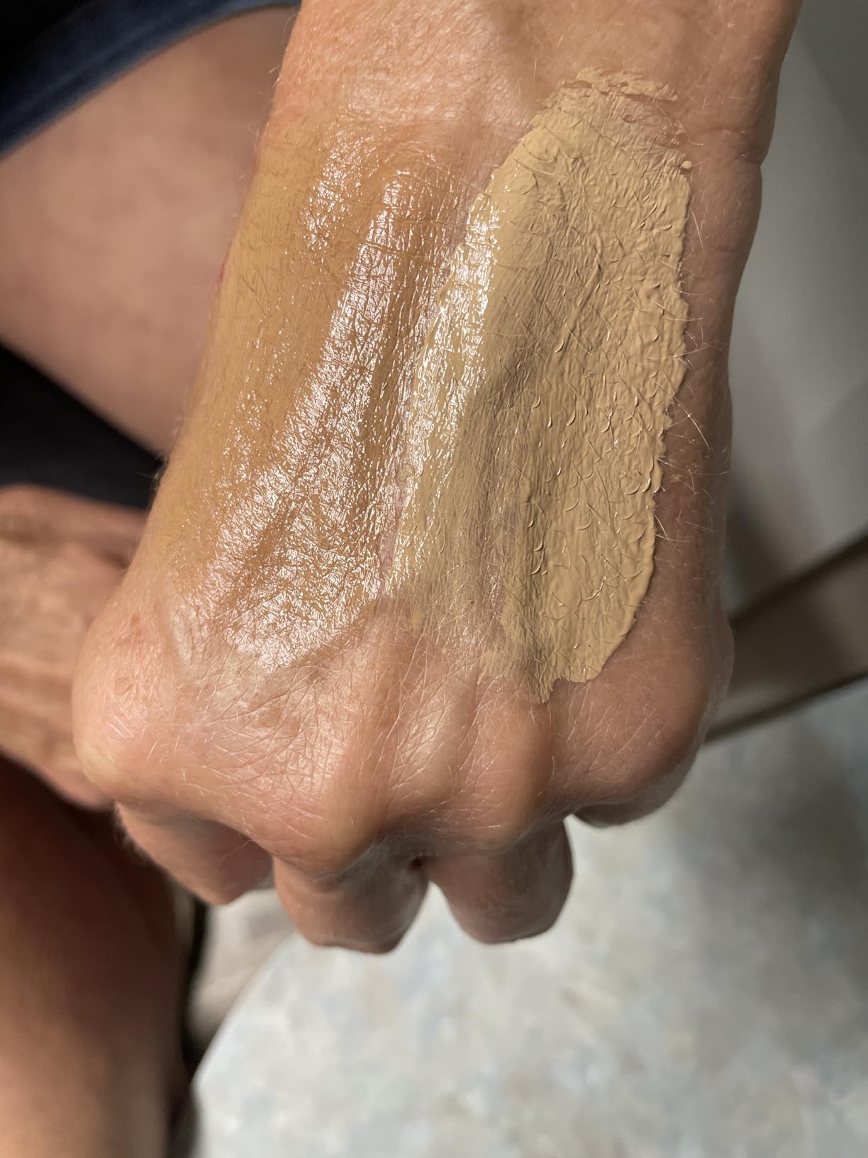 Farmasi CC Cream, Lightweight Coverage, SPF 25, Light to Medium, 1.7 fl oz customer photo 1