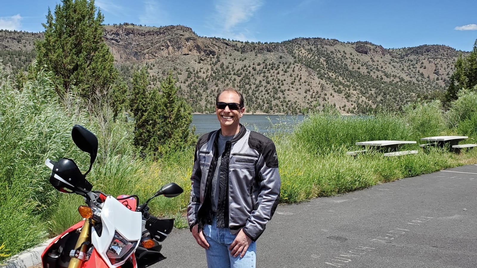 ScorpionEXO Vortex Air Men's Mesh Reflective Motorcycle Riding Jacket Abrasion Resistant with CE-Rated Armor (Dark Grey - Small) customer photo 2