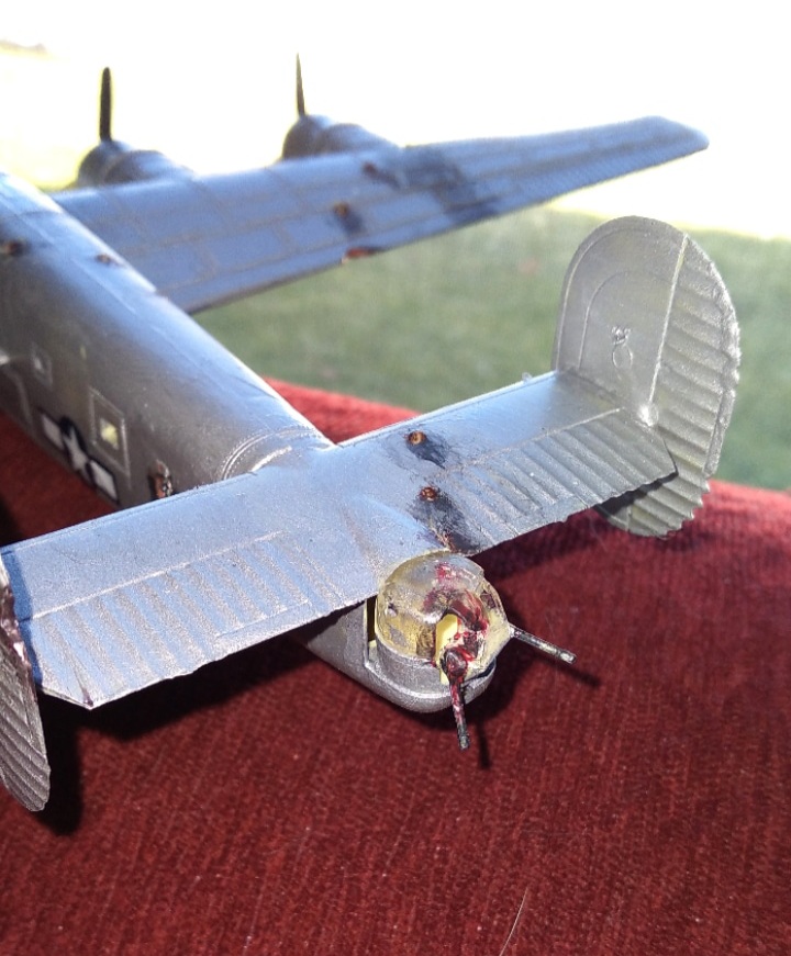 Plastic Model KIT B24J BOMBR customer photo 2