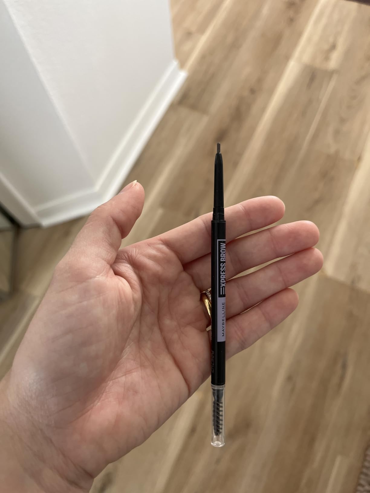 Maybelline Express Brow Ultra Slim Eyebrow Makeup, Brow Pencil with Precision Tip and Spoolie for Defined Eyebrows, Medium Brown, 1 Count (Packaging May Vary) customer photo 2