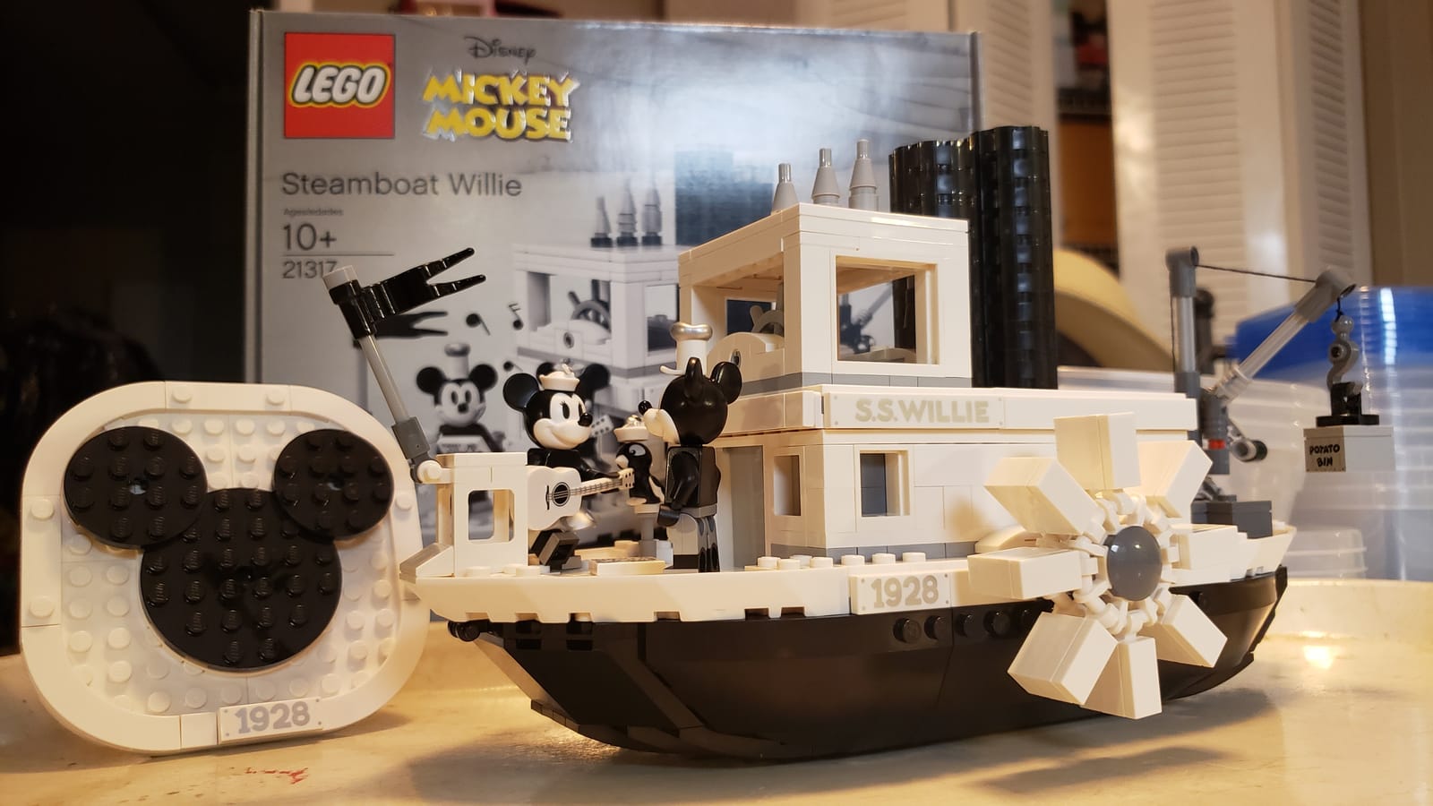 LEGO Ideas 21317 Disney Steamboat Willie Building Kit (751 Pieces) customer photo 1