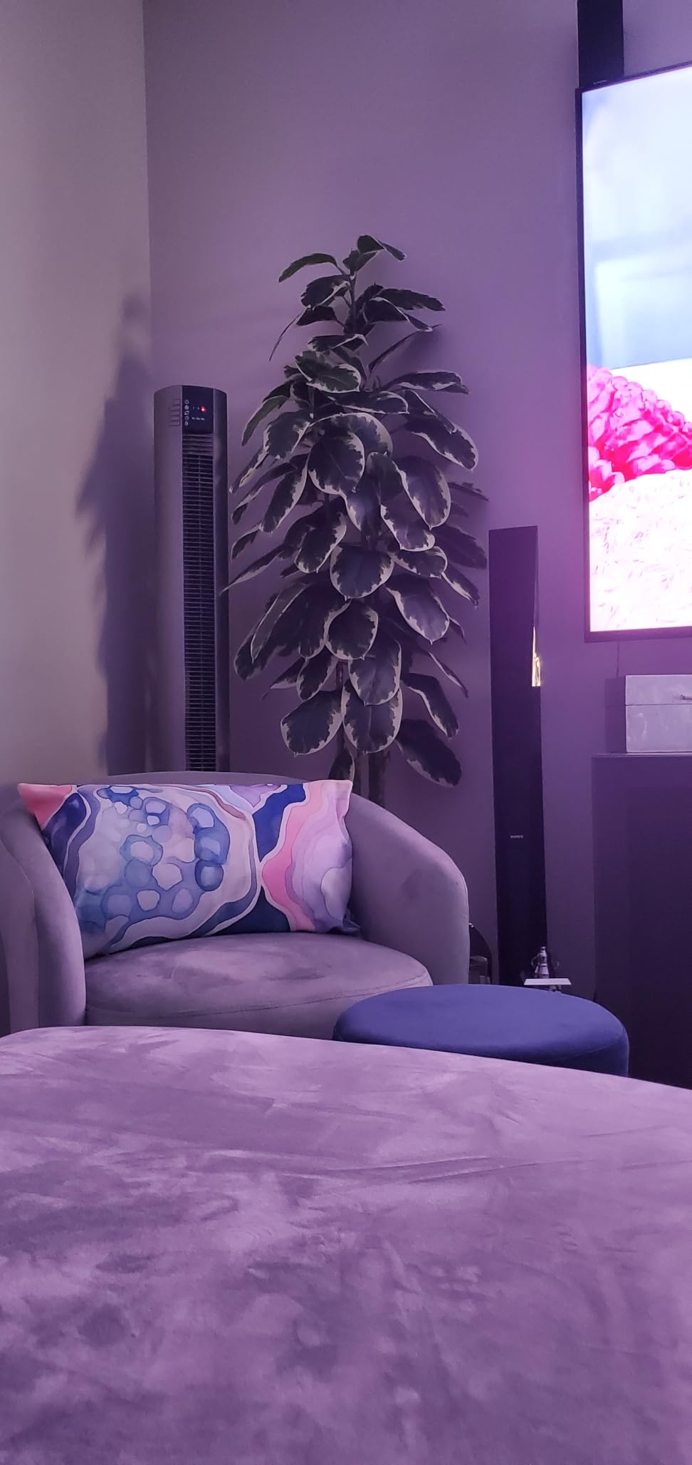 Lasko Oscillating Tower Fan with Remote - 48