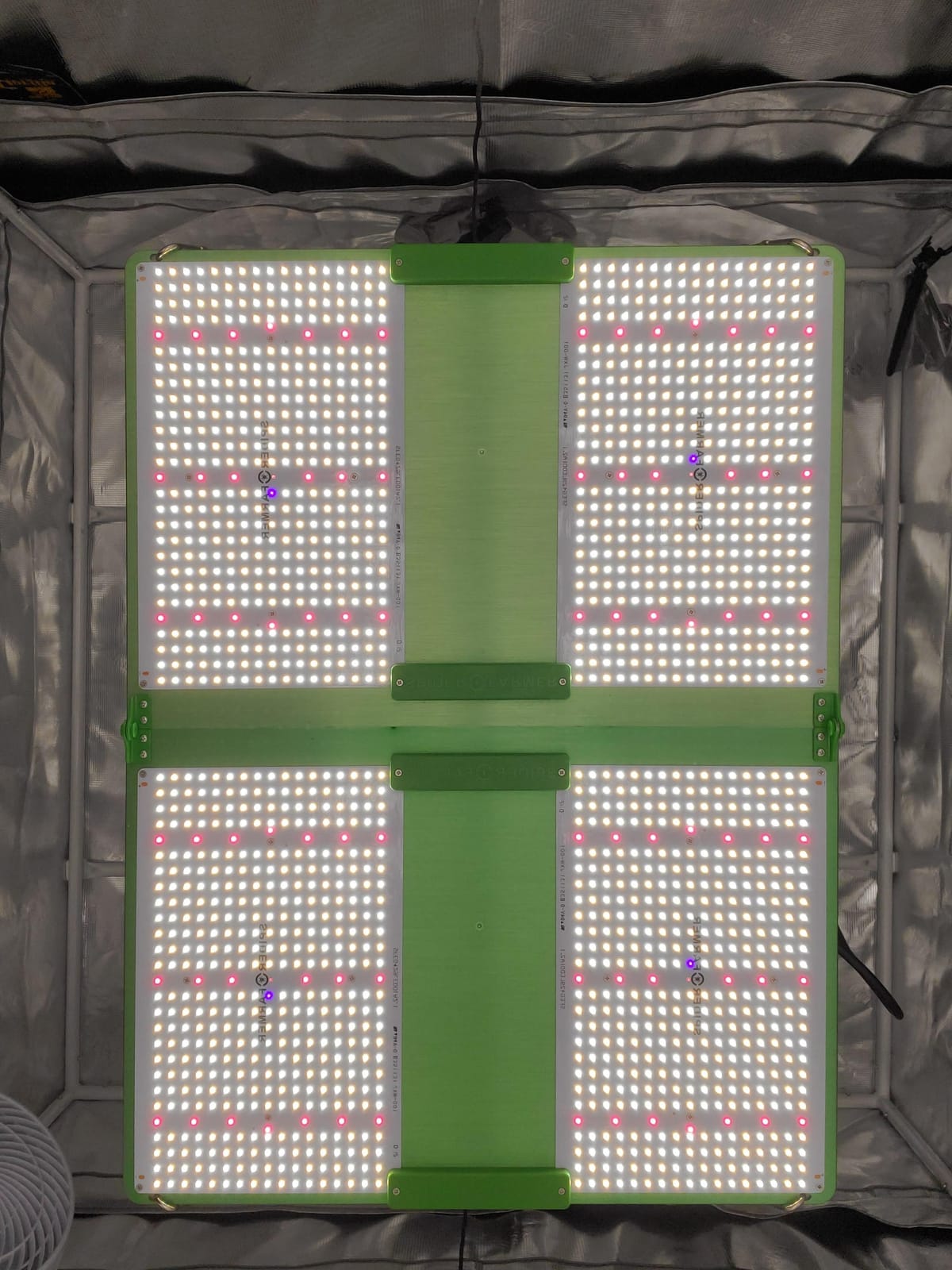 Spider Farmer SF4000 LED Grow Lights for Indoor Plants in 4x4 Grow Tent customer photo 1