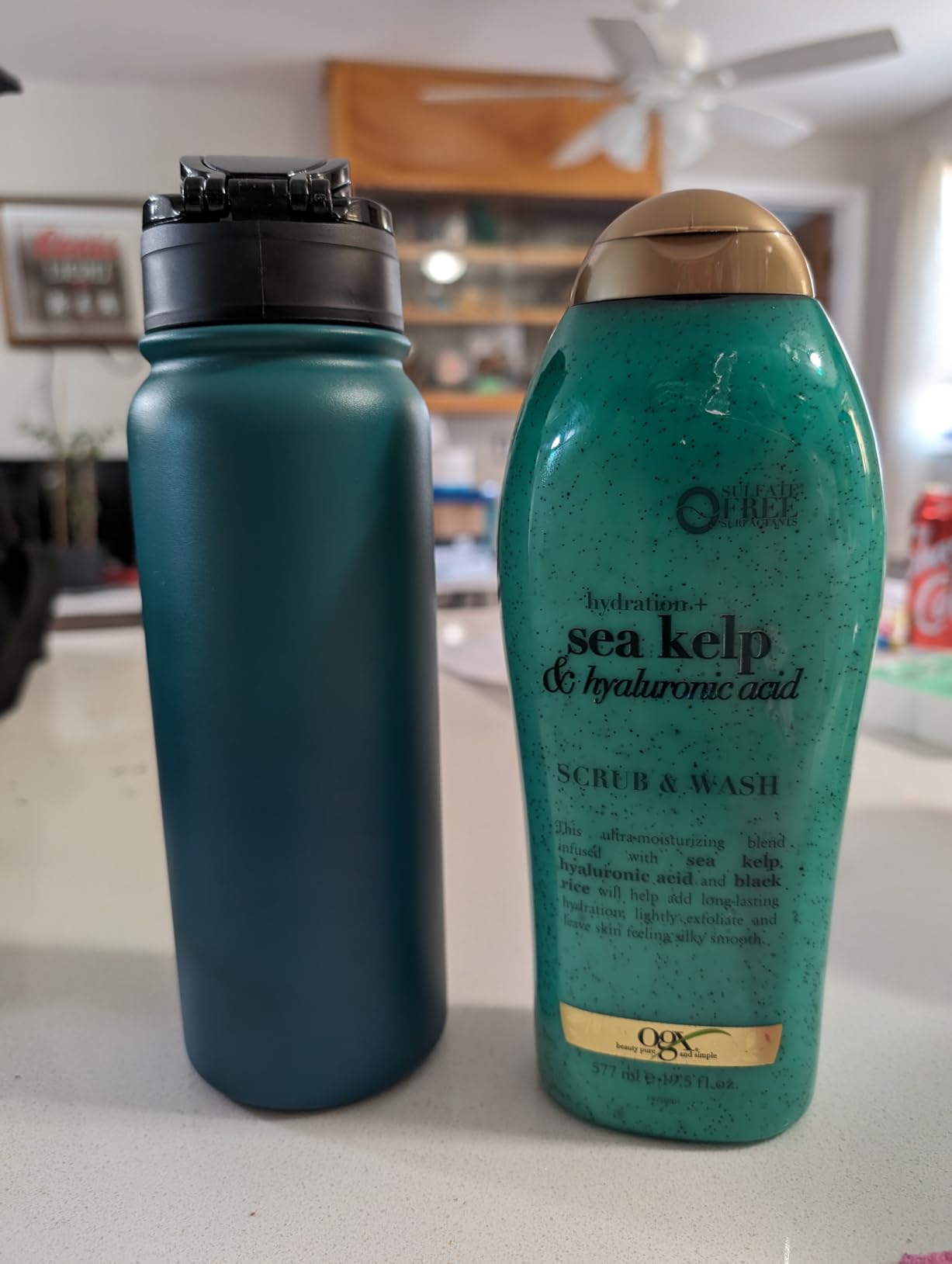 OGX Hydration + Sea Kelp & Hyaluronic Acid Sulfate-Free Lightly Moisturizing Body Scrub with Black Rice, Gentle Exfoliating Daily Body Wash to Soften & Smooth Skin, 19.5 Fl Oz customer photo 2