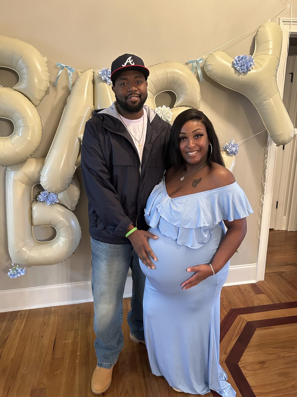 YnimioAOX Maternity Photoshoot Dress Ruffle Sleeve Maxi Gown customer photo 2