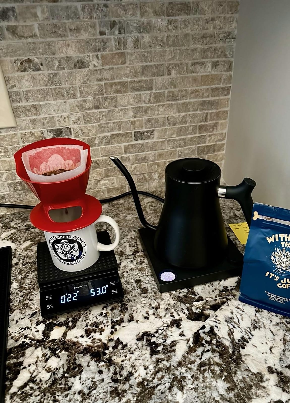 KitchenTour Coffee Scale with Timer 3kg/0.1g High Precision Pour Over Drip Espresso Scale with Back-Lit LCD Display (Batteries Included) customer photo 1