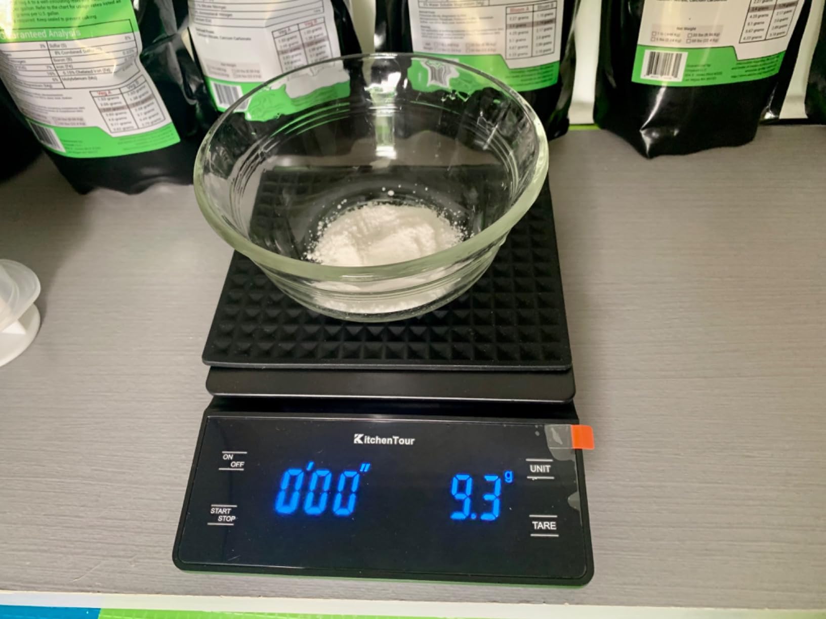 KitchenTour Coffee Scale with Timer 3kg/0.1g High Precision Pour Over Drip Espresso Scale with Back-Lit LCD Display (Batteries Included) customer photo 2