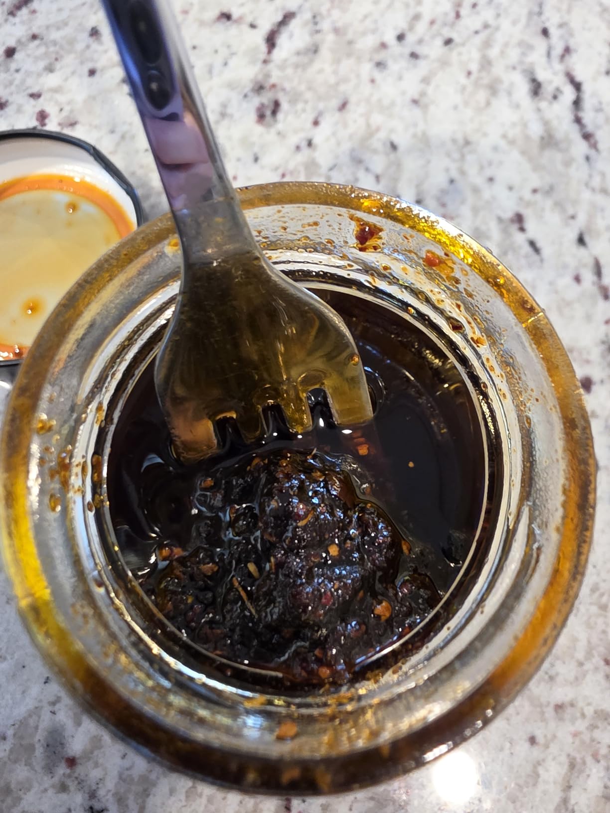 FLYBYJING Original Sichuan Chili Crisp: Premium Chili Oil w/Crunchy Garlic and Shallots - Spicy, Savory, Vegan, Sugar Free Hot Sauce - Good on Noodles, Proteins, Veggies & Everything, 6oz (Pack of 1) customer photo 2