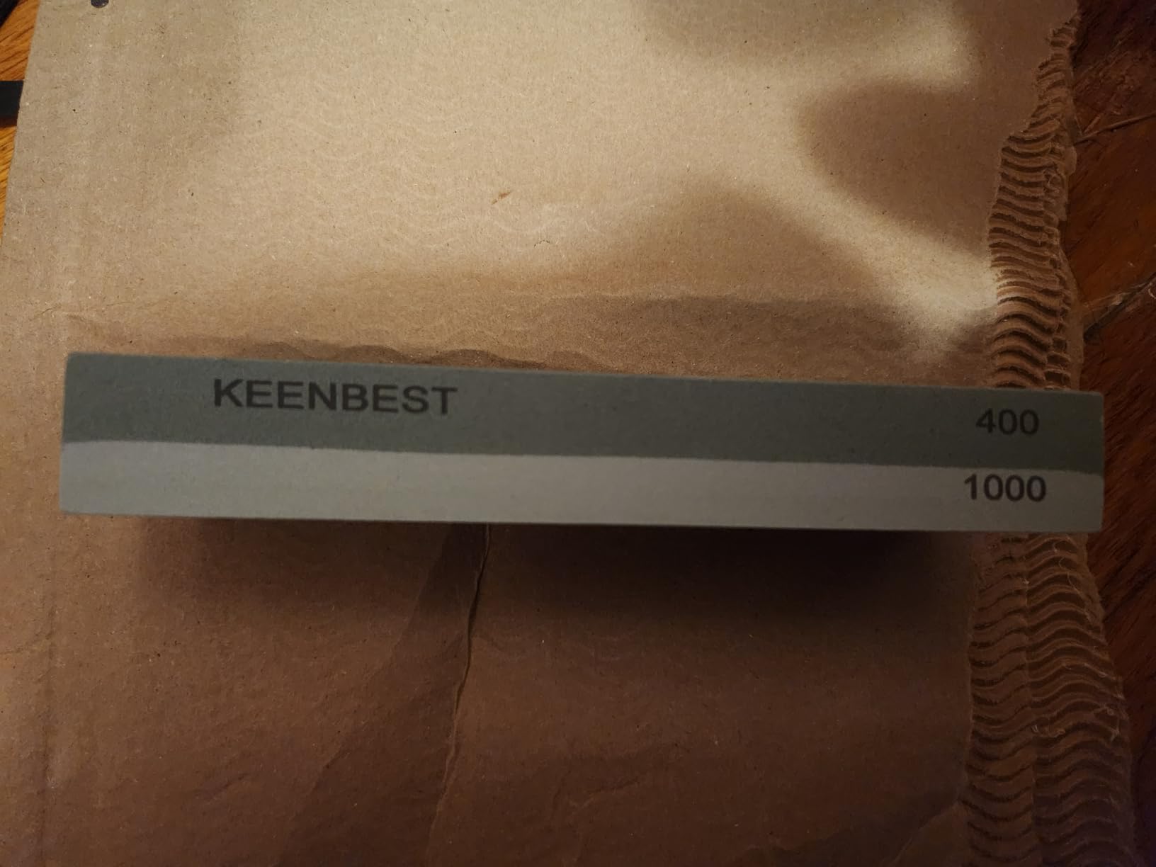 KEENBEST Actual Grit Premium Material Sharpening Stone 2 Side 400 1000 Whetstone Set Kitchen Knife Sharpener Stone Wet Stones for Sharping Knives Kit with Non-slip Rubber Base customer photo 2