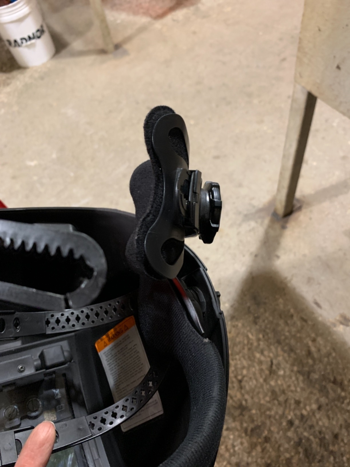 TOOLIOM True Color Flip Up Auto Darkening Welding Helmet customer photo 1