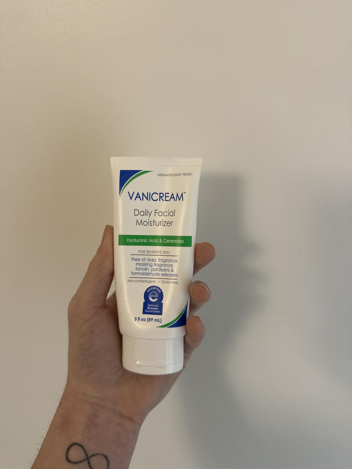 Vanicream Daily Facial Moisturizer, Lightweight, Non-Greasy, 3 Fl Oz customer photo 2