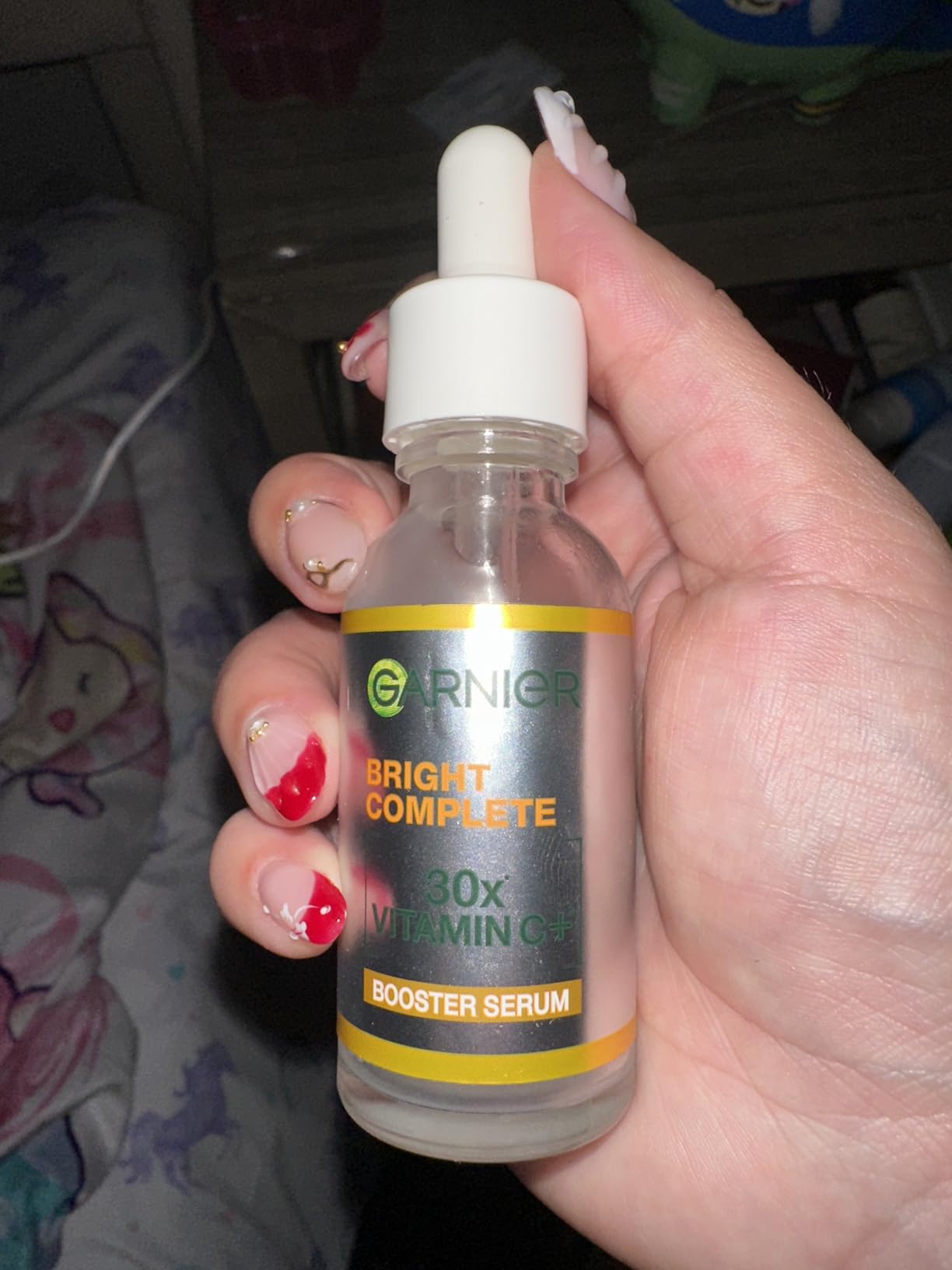 Garnier Bright Complete VITAMIN C Booster Face Serum, 30ml customer photo 2