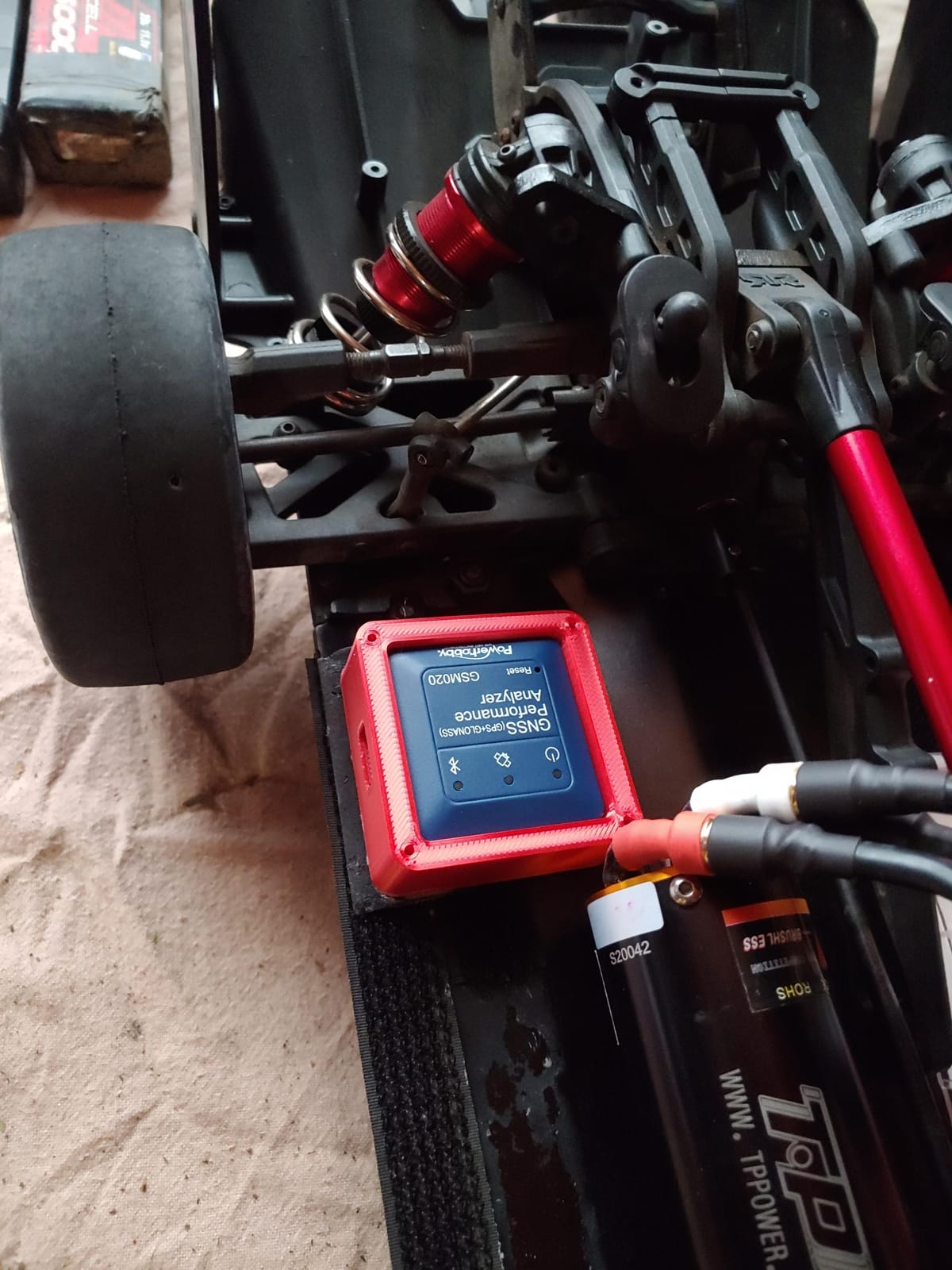Power Hobby PHGSM020 GPS + GLONASS Performance Analyzer Bluetooth Speed Meter & Data Logger customer photo 2
