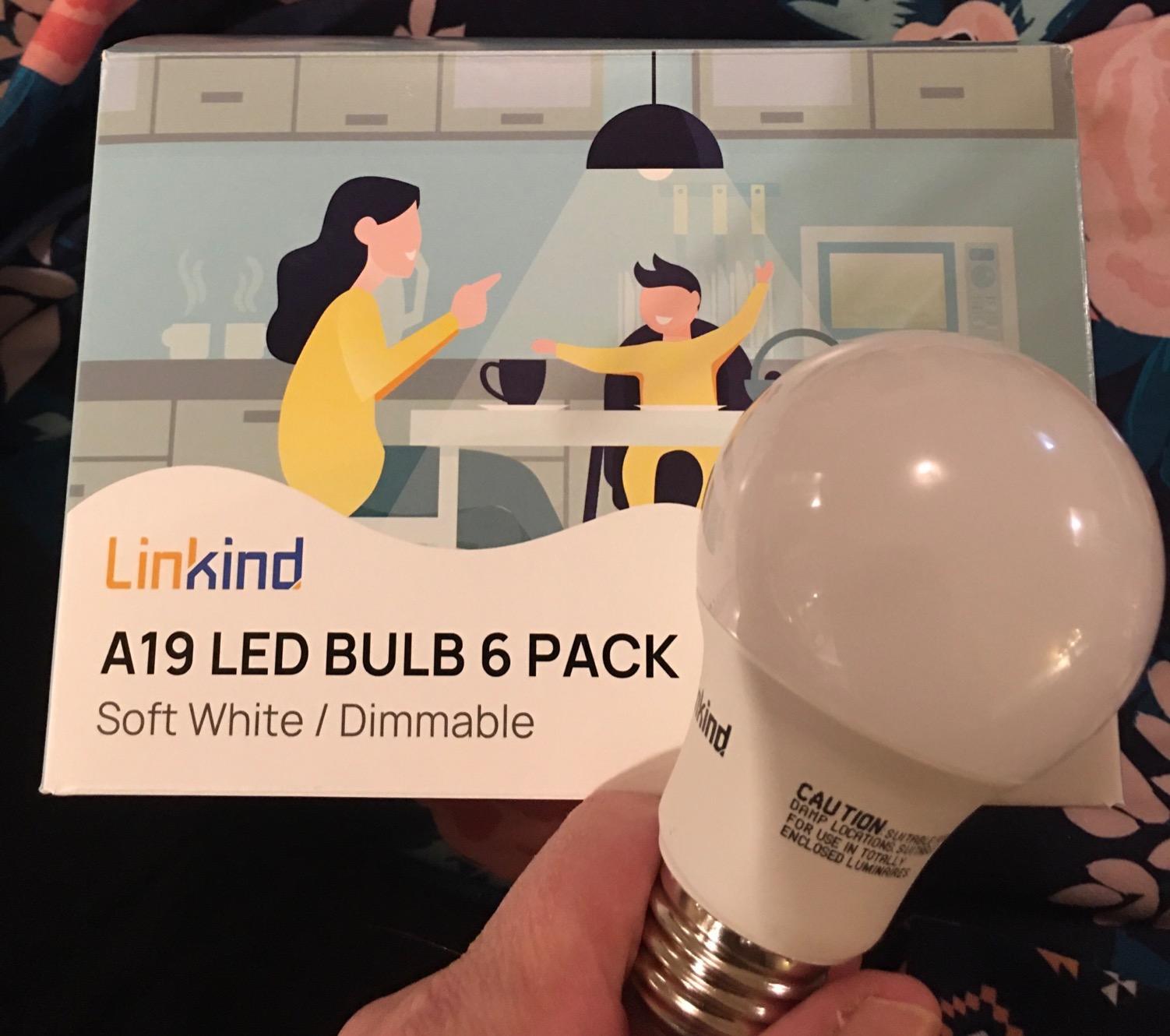 Linkind A19 LED Light Bulbs Dimmable, 60W Equivalent, Energy Efficient 9W, 2700K, 800 Lumens, E26 Standard Base, Lighting for Bedroom Living Room Home Office, 6 Packs customer photo 2