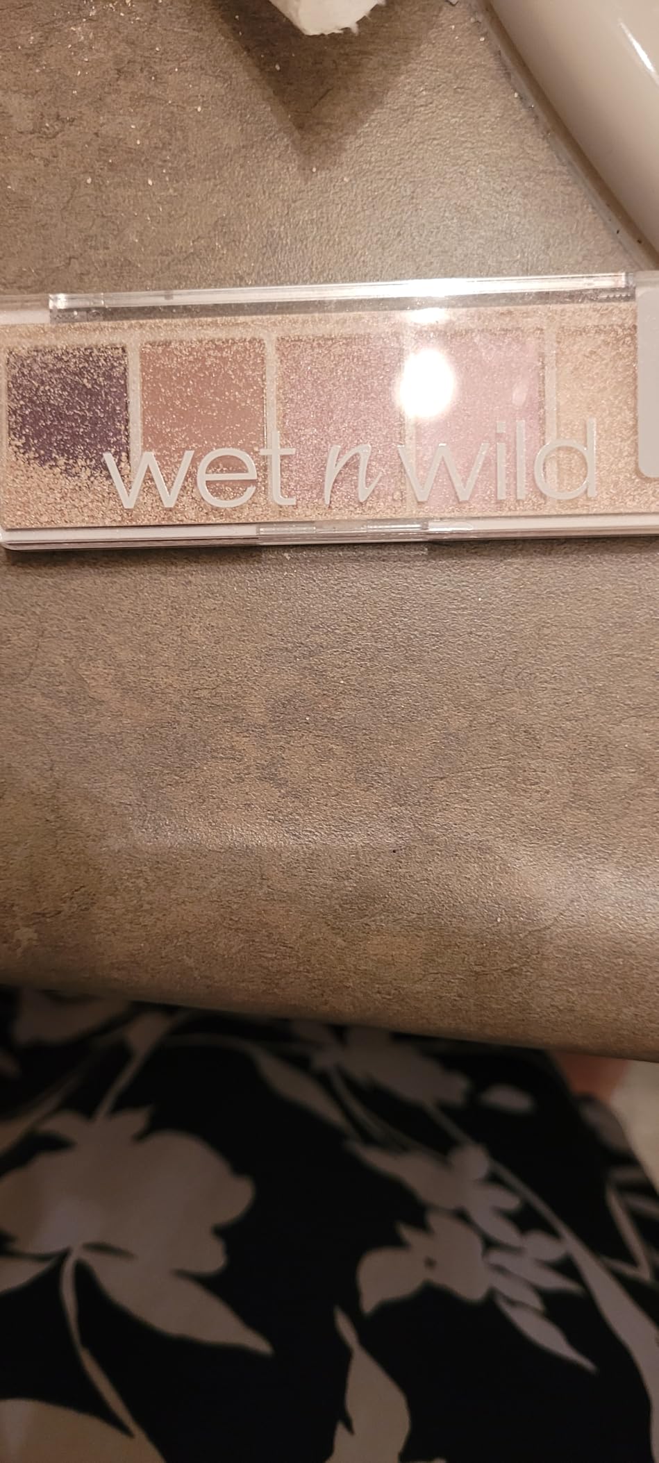 wet n wild Color Icon Eyeshadow Makeup 5 Pan Palette, Matte, Shimmer, Metallic, Long Wearing, Rich Buttery Pigment, Cruelty Free - Walking On Eggshells customer photo 2