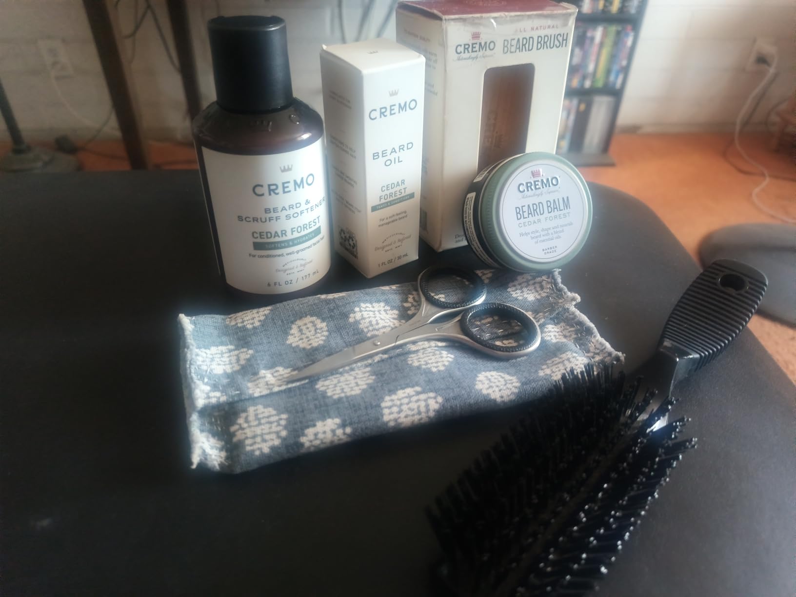 Cremo Beard Oil for Men, Palo Santo, 1 Fl Oz customer photo 1
