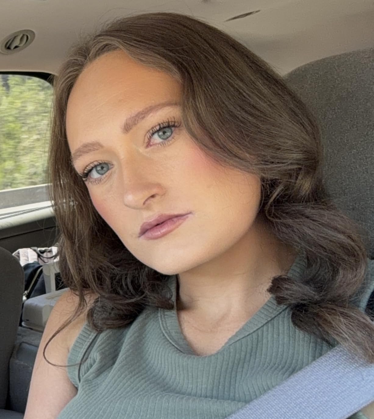 e.l.f. Putty Blush, Creamy & High-Pigment Formula For A Natural Glow, Delivers A Semi-Matte & Powder Finish, Vegan & Cruelty-Free, Bora Bora customer photo 2