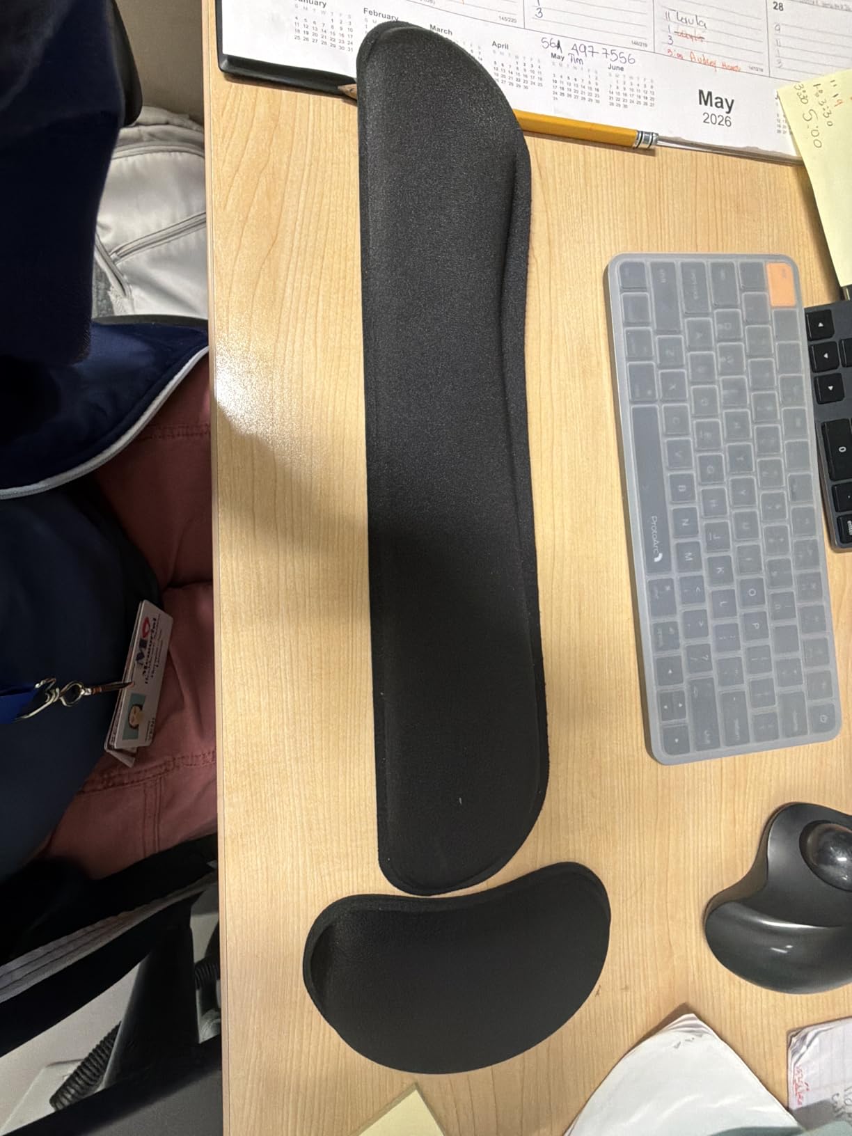 GORILLA GRIP Silky Memory Foam Wrist Rest for Computer Keyboard, Mouse, Ergonomic Design for Typing Pain Relief, Desk Pads Support Hand and Arm, Mousepad Rests, Stain Resistant, 2 Piece Pad, Black customer photo 1