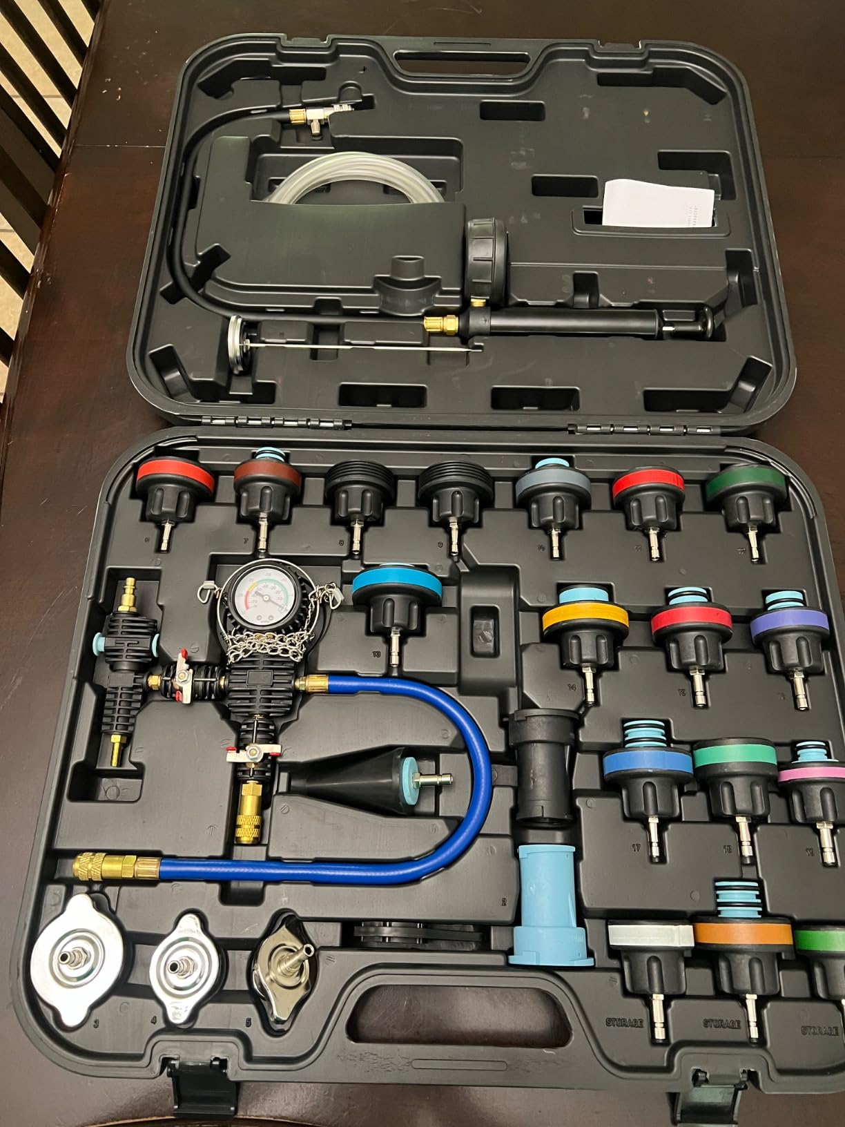 Mishimoto MMTL-CPT-28 Coolant Pressure Tester and Vacuum Refill Kit, 28-Piece Universal Fit, Black customer photo 2