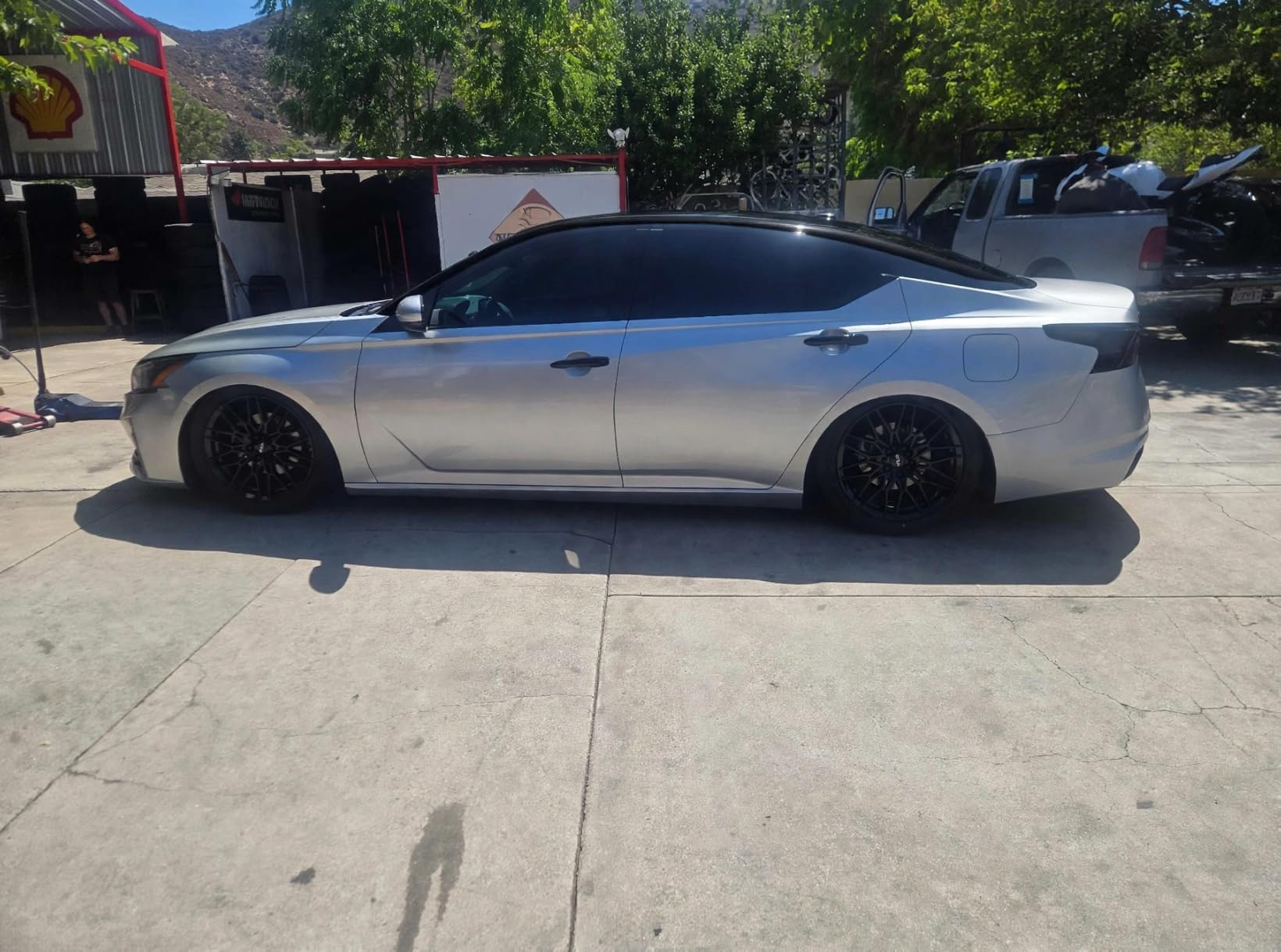 RTX V20 Custom Wheel - 18x8, 42 Offset, 5x114.3 Bolt Pattern, 73.1mm Hub - Gloss Black Rim customer photo 2