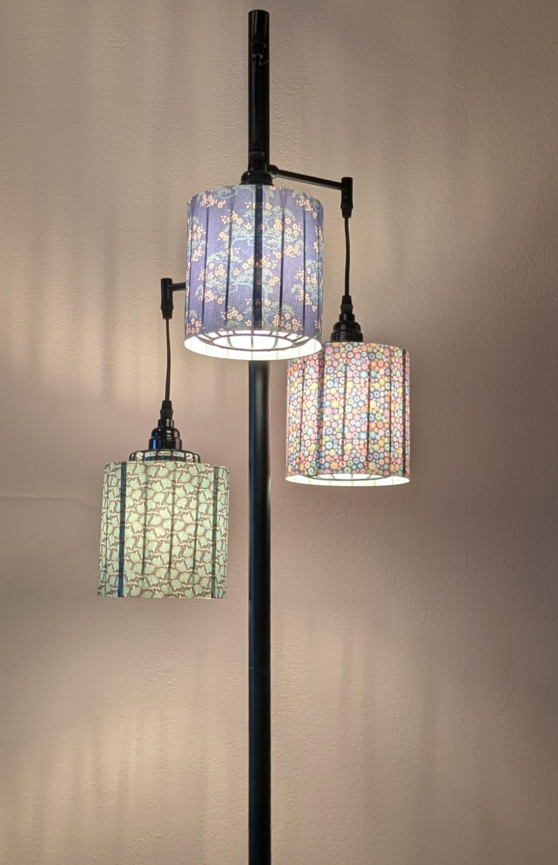 Bairth Dimmable Floor Lamp with 3 x 800LM LED Edison Bulbs for Living Room customer photo 2