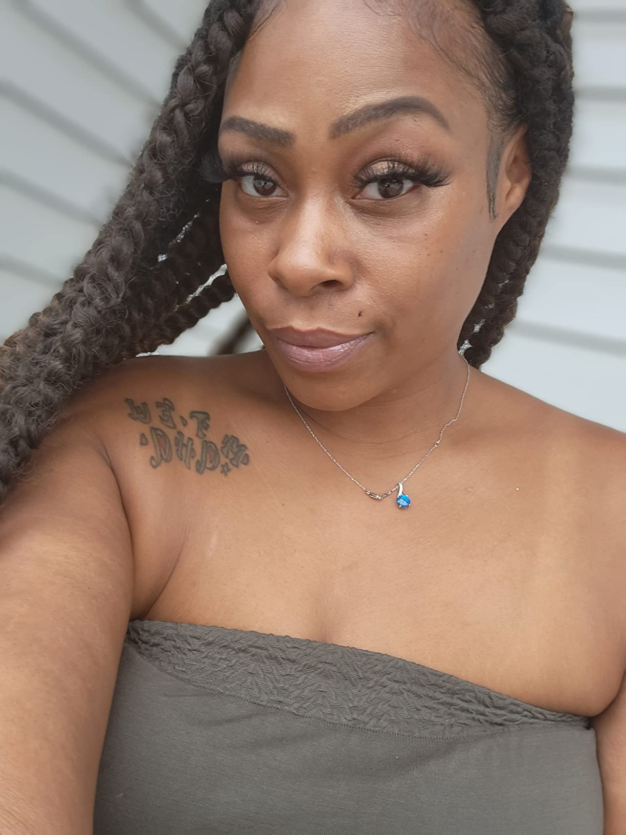 NYX PROFESSIONAL MAKEUP Ultimate Shadow & Liner Primer, Eyeshadow & Eyeliner Primer - Light customer photo 2