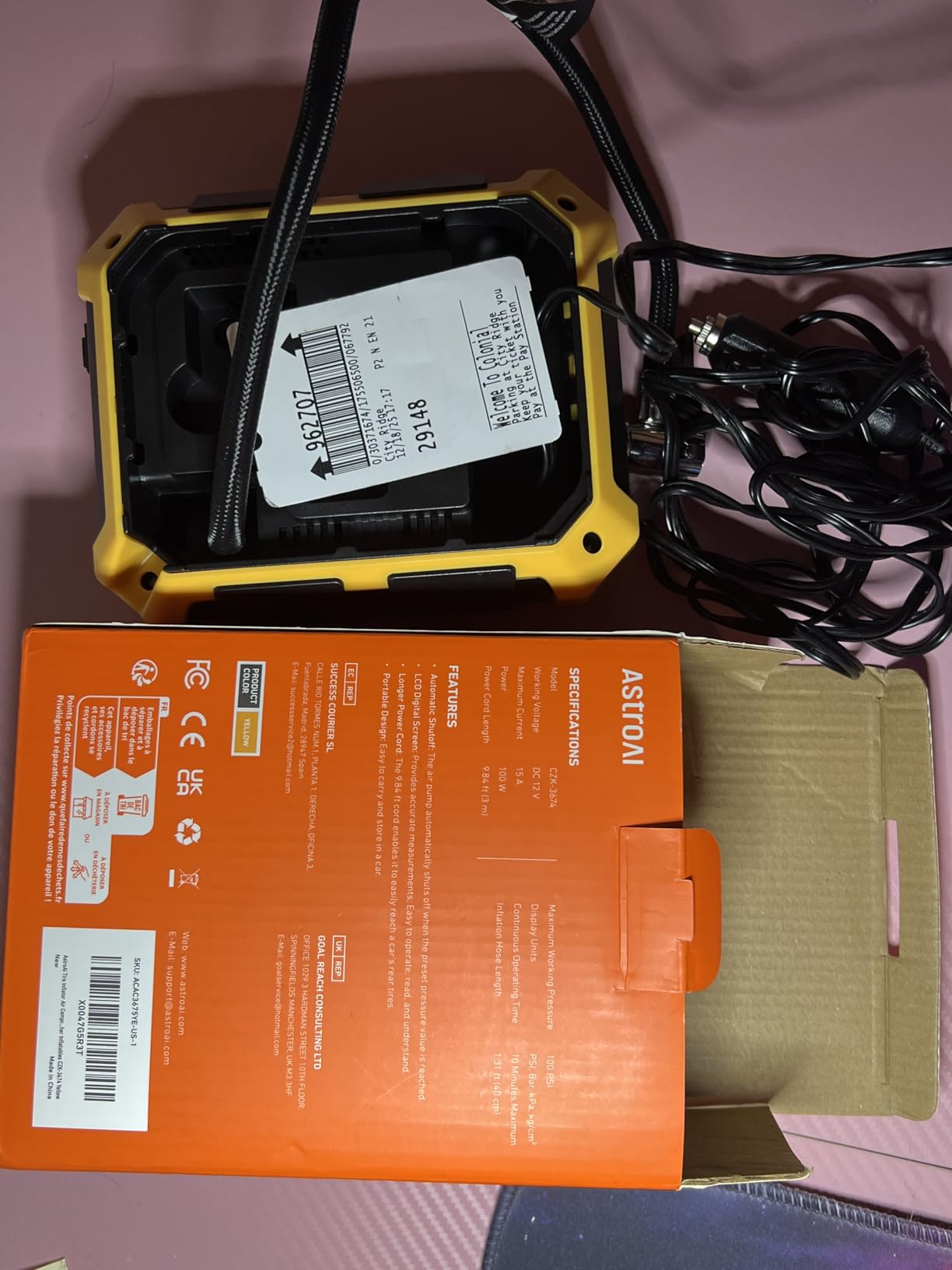 AstroAI Tire Inflator Portable Air Compressor 12V DC Integrated Storage customer photo 1