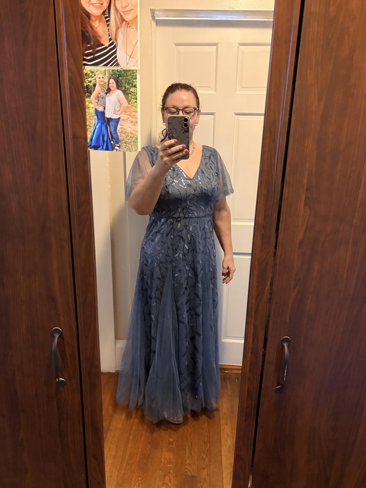 Ever-Pretty Women's Sequin V-Neck Formal Mother of the Bride Dresses customer photo 2