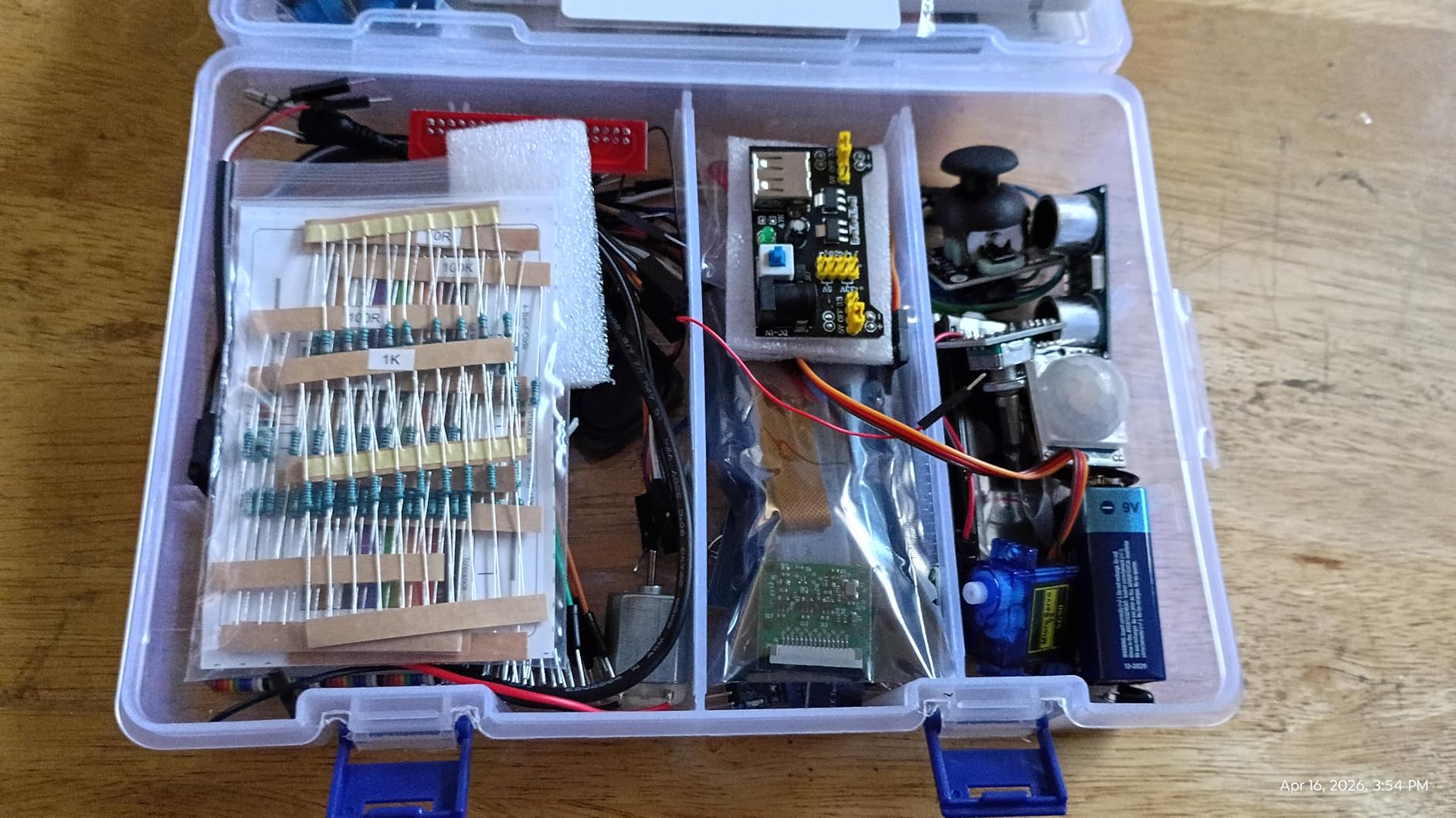 SunFounder Raphael Ultimate Starter Kit for Raspberry Pi 5 4 B 3B B+ 400, Zero 2 W, RoHS Compliant, Python, C Java, Online Tutorials & Video Courses for Beginners customer photo 1