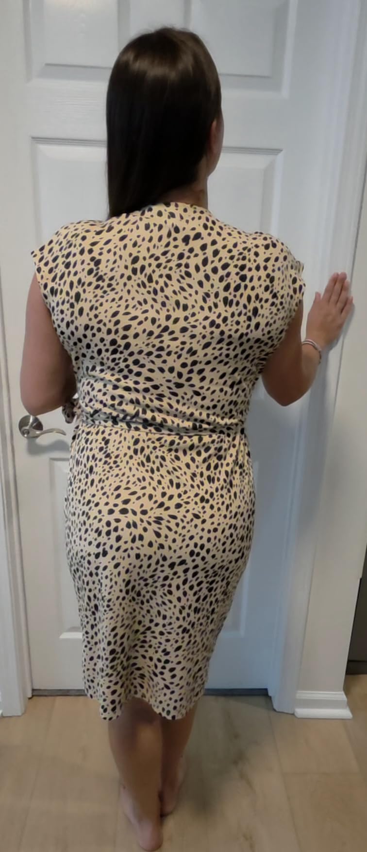 Amazon Essentials Women's Classic Cap Sleeve Wrap Dress with V Neck, Pleated Waist (Available in Plus Size) customer photo 1