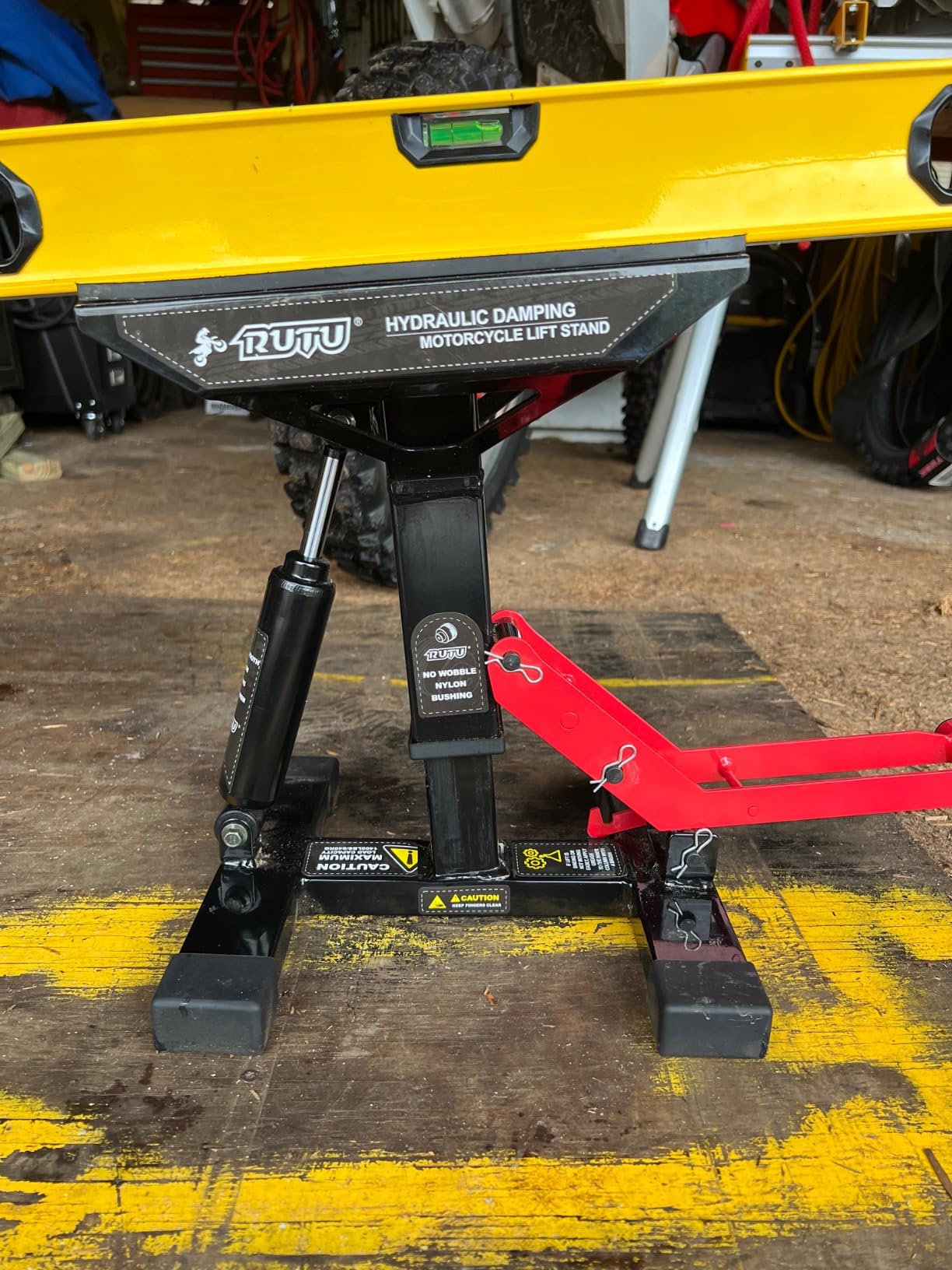 Hydraulic Dirt Bike Stand 1000lbs for Motorcycle Maintenance Oil Change customer photo 2
