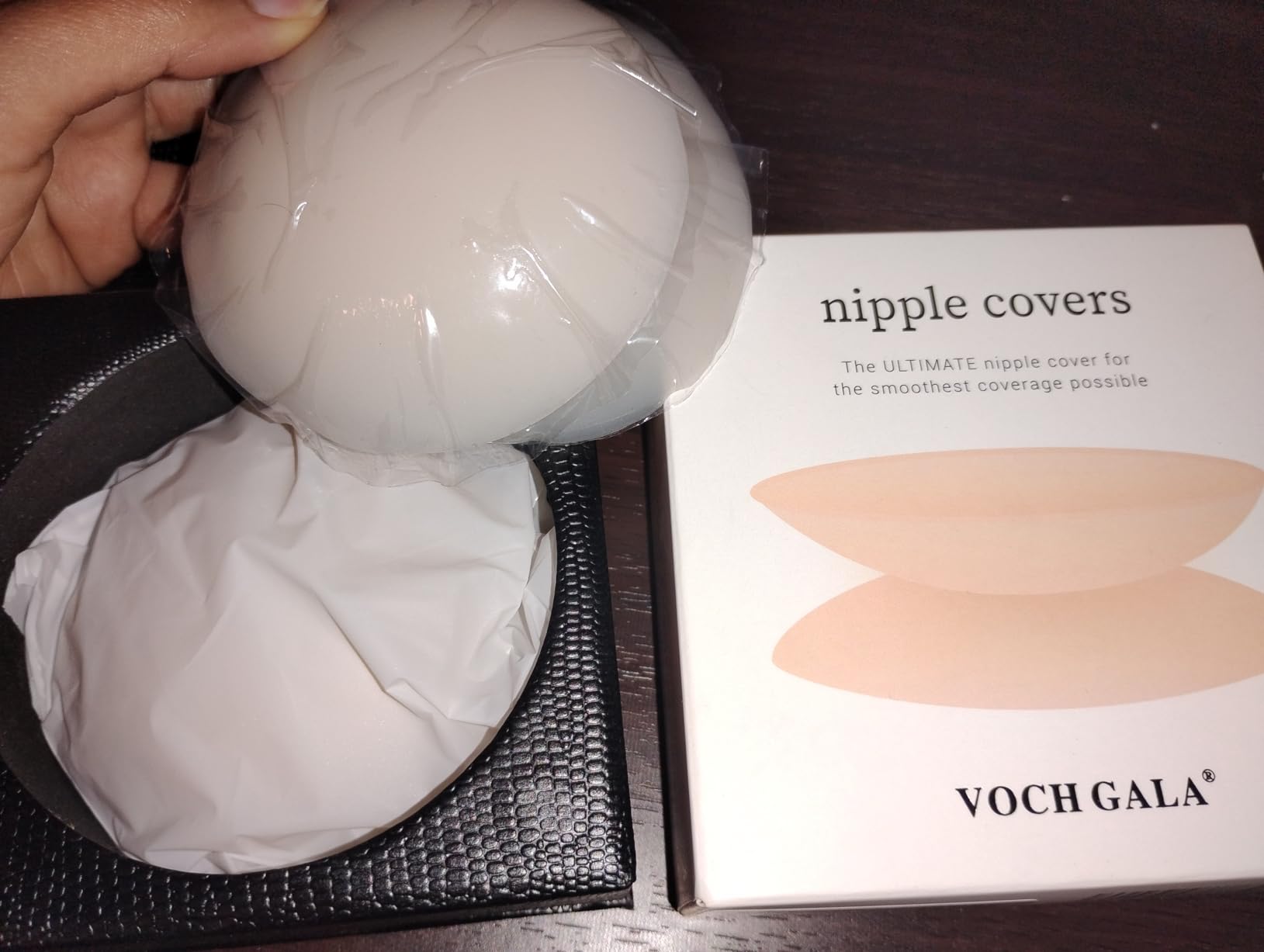 VOCH GALA Premium Nipple Covers, Sticky Bra Alternative, 2 Pairs customer photo 1
