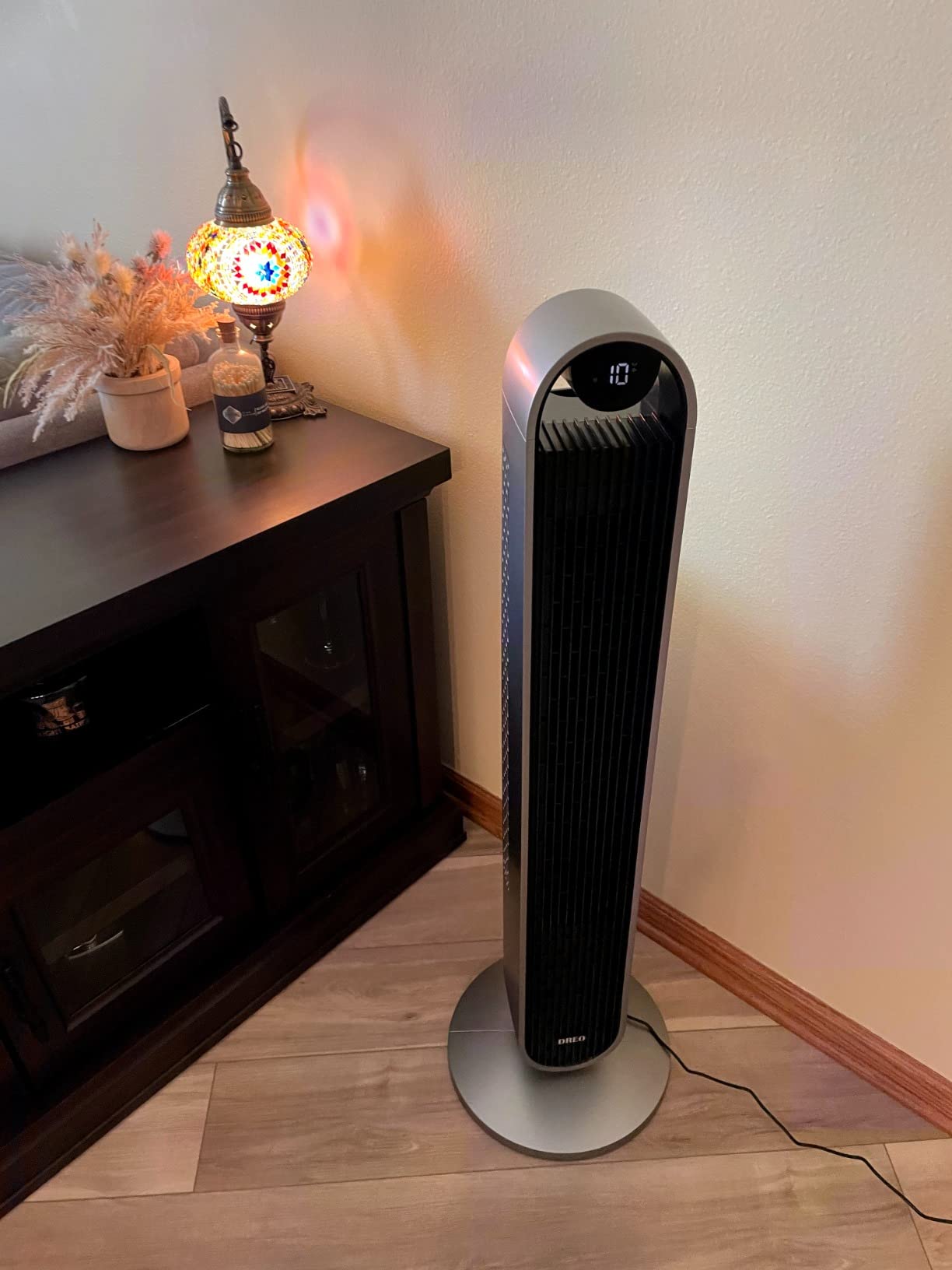DREO Smart Tower Fan for Bedroom, 120° Oscillating Fan, 12 Speeds customer photo 1