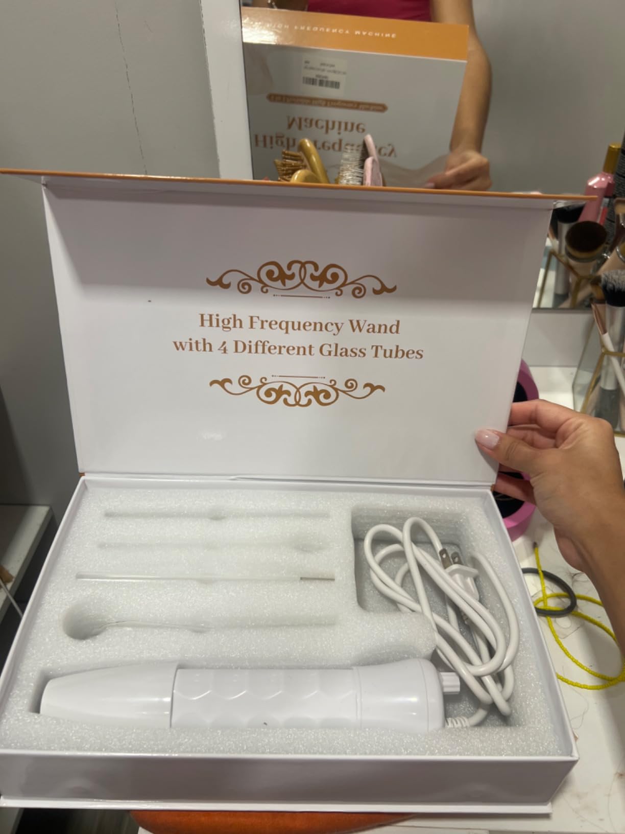 High Frequency Facial Wand - Uaike 4 in 1 Violet Portable Handheld customer photo 1