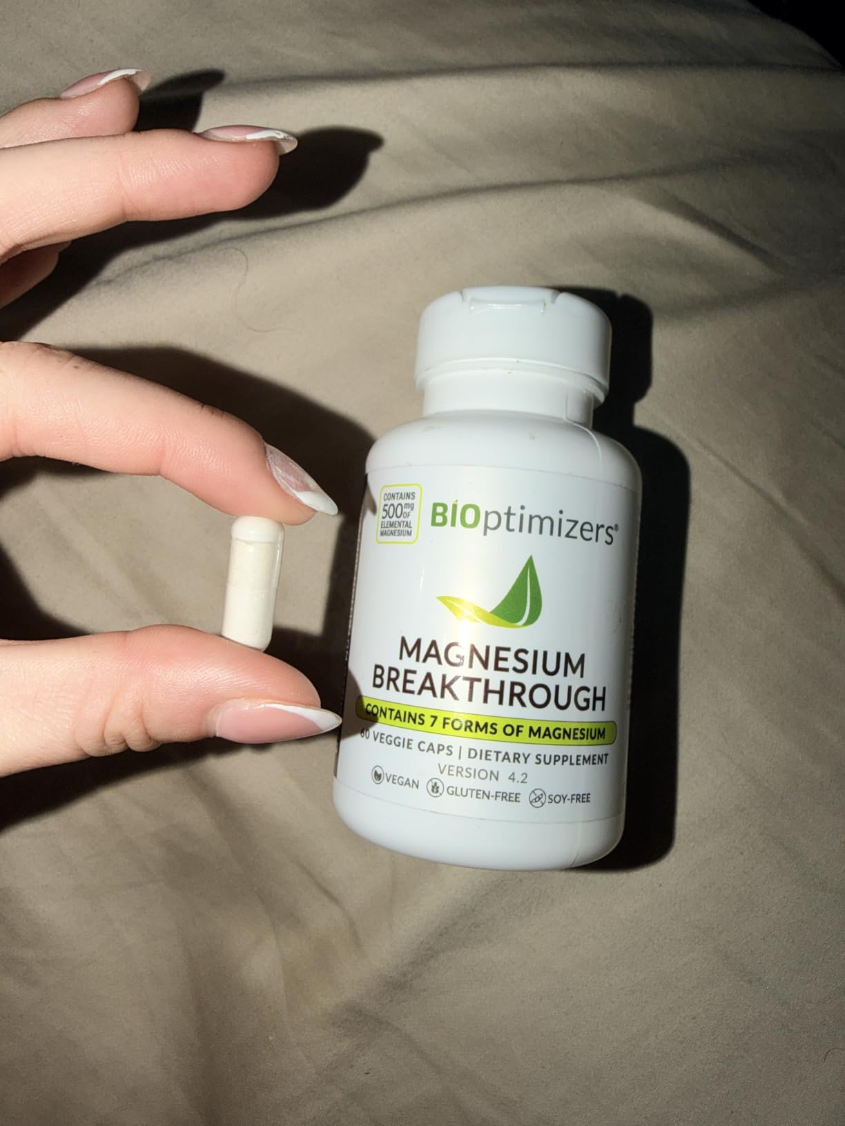 BIOptimizers Magnesium Breakthrough Supplement with 500mg - 7 Forms of Magnesium: Glycinate, Malate, Citrate, and More - Natural Support for Sleep and Cognitive Function -30 Capsules- Calming Vitamins customer photo 2