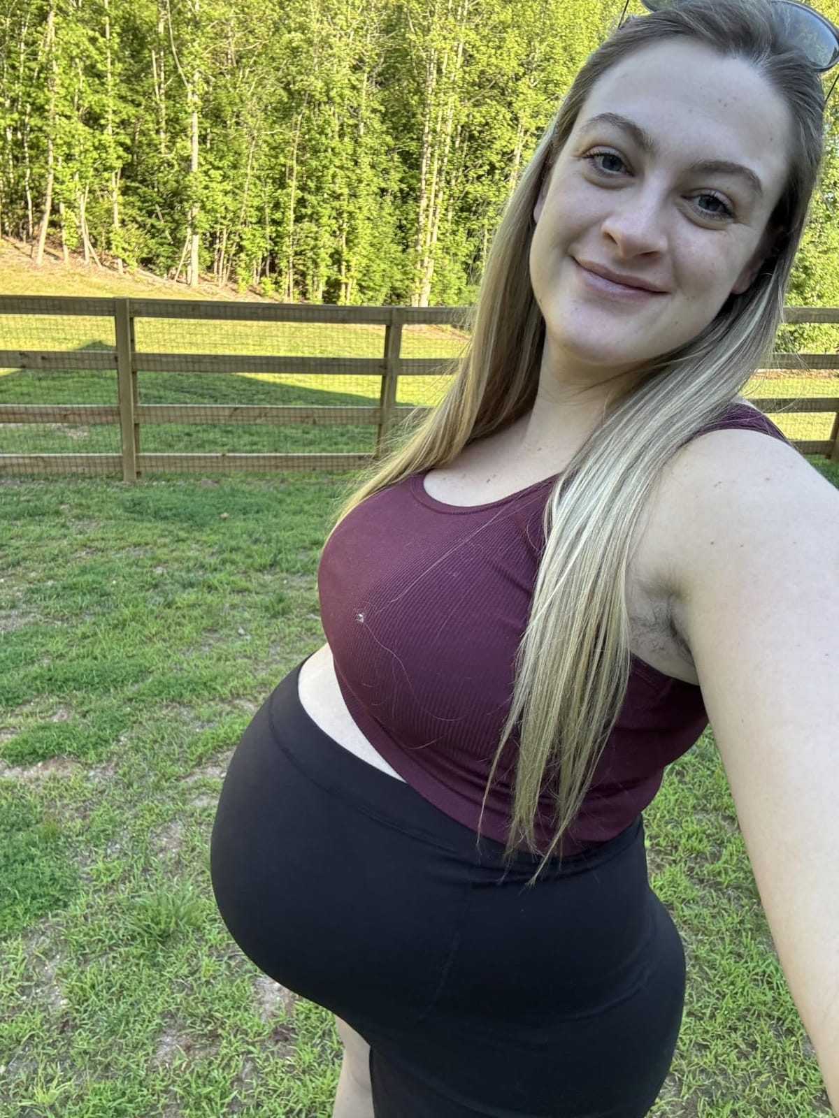 BONVIGOR Buttercloud Maternity Shorts Over The Belly 5
