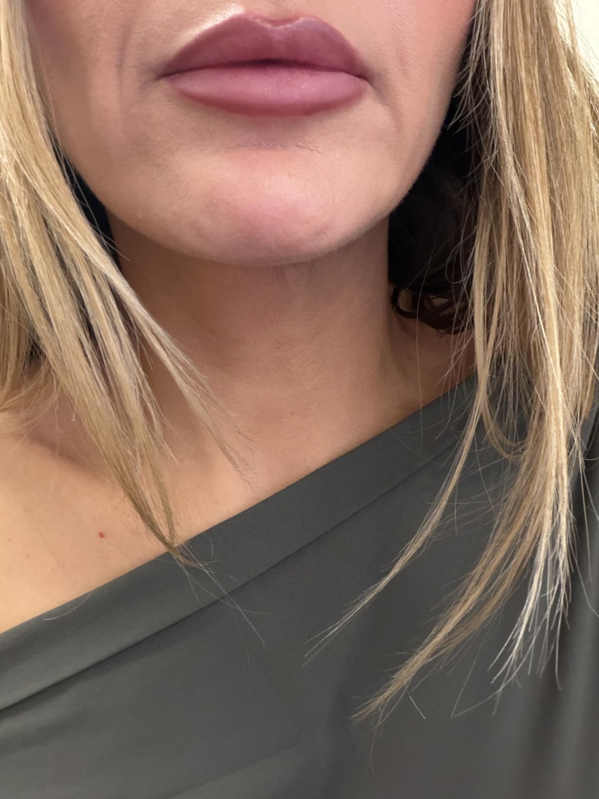 NYX PROFESSIONAL MAKEUP Line Loud Lip Liner, Longwear and Pigmented Lip Pencil with Jojoba Oil & Vitamin E - Global Citizen (Medium Neutral Nude) customer photo 2