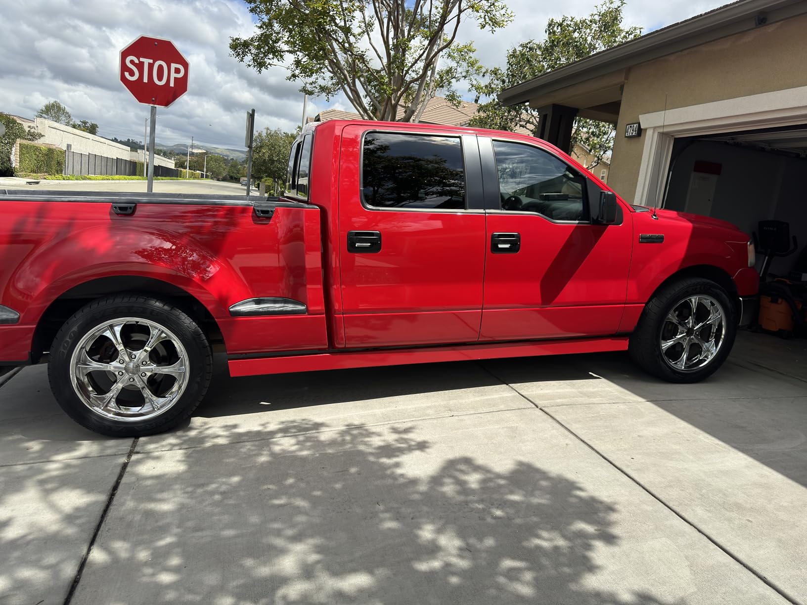 Graphene Ceramic Coating(60ML), 10H Ceramic Coating for Cars, High Gloss Anti-Scratch Nano Coat Kit Hydrophbic Mirror Paint Protection 3 Years Prorection customer photo 1