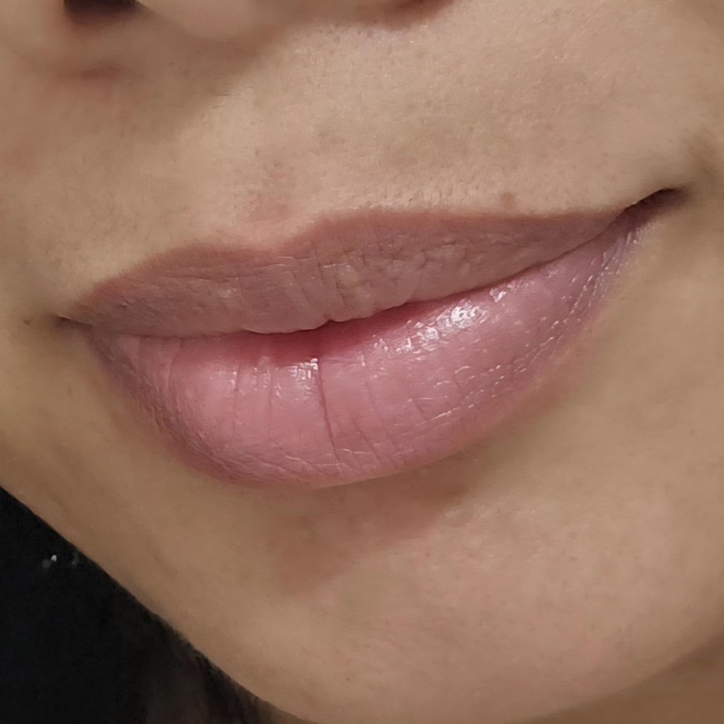 Milani Fruit Fetish Lip Oil, Tinted Hydrating Gloss - Passionfruit Coconut customer photo 1