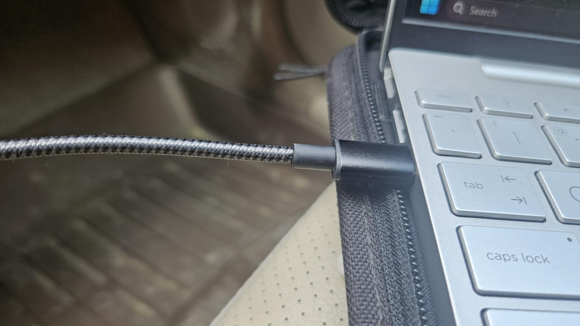 UGREEN 130W USB C Car Charger with Cable, Type C Cigarette Lighter Adapter customer photo 2