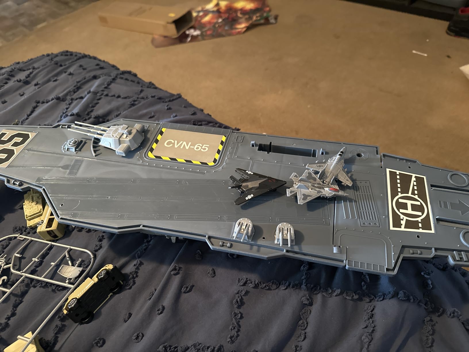 deAO Aircraft Carrier Toy Army Men with Scale Model Warships Battleship customer photo 2