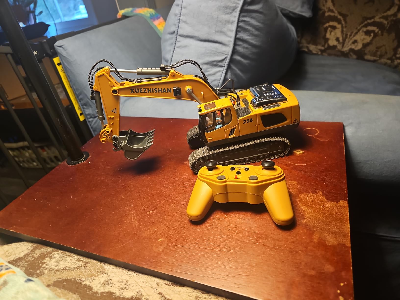 KIDMARKT Remote Control Excavator Toy for Boys | 11-Channel Metal Construction Truck with Lights, Dual Batteries, 120-Min Playtime | RC Excavator Toys for Kids Ages 3-12, STEM Gift for Birthday customer photo 1