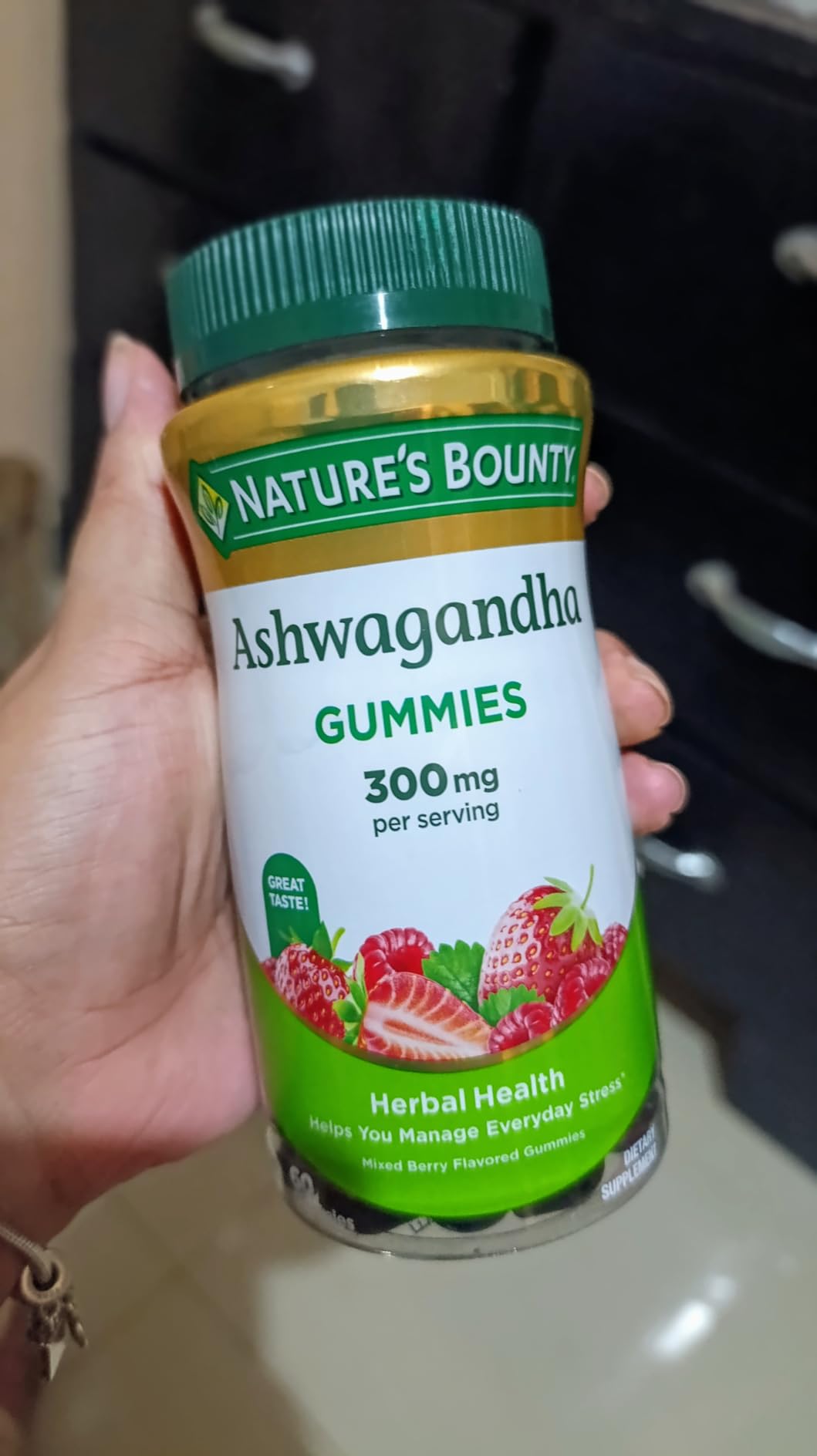 Nature's Bounty Ashwagandha Gummies, Mixed Berry Flavor, 60 Gummies customer photo 1